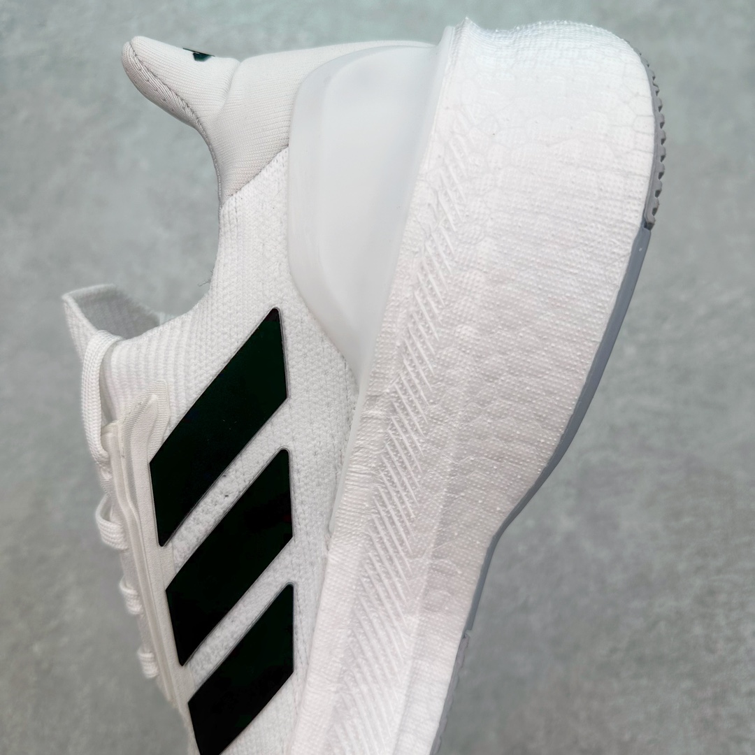 图片[7]-＃纯原 AD Ultra Boost 5X 2025高性能版5X系列UB低帮袜套式针织透气缓震休闲运动慢跑鞋 全新Ultraboost 5X官宣，颠覆以往，迎来该系列自2015年首次亮相最大一次革新！从鞋面到中底配置都有新的突破，跟着小编一同探究“阿迪UB有史以来最大升级”！Ultraboost 5X革新中底配置，采用LightBoost V2泡沫，与Ultraboost Light相比，前掌能量反馈增加2%。与此同时“加厚不增重”，中底相较于上一代更轻，让跑者每一次迈步都能得到更柔软、更澎湃的能量反馈。搭配X形“Torsion System”扭转系统，助力跑者从落地到脚趾离地过程的平稳过渡。Ultraboost 5X升级中足锁定性能，革新Mono Primeknit自适应鞋面配置，搭配轻质无笼鞋面结构，更加贴合跑者脚部。大底由Continental™橡胶制成，更耐磨，抓地力更出色。Adidas全新推出ULTRABOOST 5X，专注日常跑步，适用于任何级别的跑者，无距离门槛限制。兼具有氧跑、中短距离慢跑、节奏跑、间歇跑、日常通勤等各种场景，ULTRABOOST 5X都能给你带来优质的跑步体验。尺码：39⅓ 40 40⅔ 41⅓ 42 42⅔ 43⅓ 44 44⅔ 45 46 47⅔ 48-选品中心