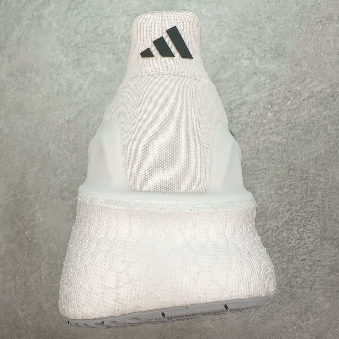 图片[8]-＃纯原 AD Ultra Boost 5X 2025高性能版5X系列UB低帮袜套式针织透气缓震休闲运动慢跑鞋 全新Ultraboost 5X官宣，颠覆以往，迎来该系列自2015年首次亮相最大一次革新！从鞋面到中底配置都有新的突破，跟着小编一同探究“阿迪UB有史以来最大升级”！Ultraboost 5X革新中底配置，采用LightBoost V2泡沫，与Ultraboost Light相比，前掌能量反馈增加2%。与此同时“加厚不增重”，中底相较于上一代更轻，让跑者每一次迈步都能得到更柔软、更澎湃的能量反馈。搭配X形“Torsion System”扭转系统，助力跑者从落地到脚趾离地过程的平稳过渡。Ultraboost 5X升级中足锁定性能，革新Mono Primeknit自适应鞋面配置，搭配轻质无笼鞋面结构，更加贴合跑者脚部。大底由Continental™橡胶制成，更耐磨，抓地力更出色。Adidas全新推出ULTRABOOST 5X，专注日常跑步，适用于任何级别的跑者，无距离门槛限制。兼具有氧跑、中短距离慢跑、节奏跑、间歇跑、日常通勤等各种场景，ULTRABOOST 5X都能给你带来优质的跑步体验。尺码：39⅓ 40 40⅔ 41⅓ 42 42⅔ 43⅓ 44 44⅔ 45 46 47⅔ 48-选品中心