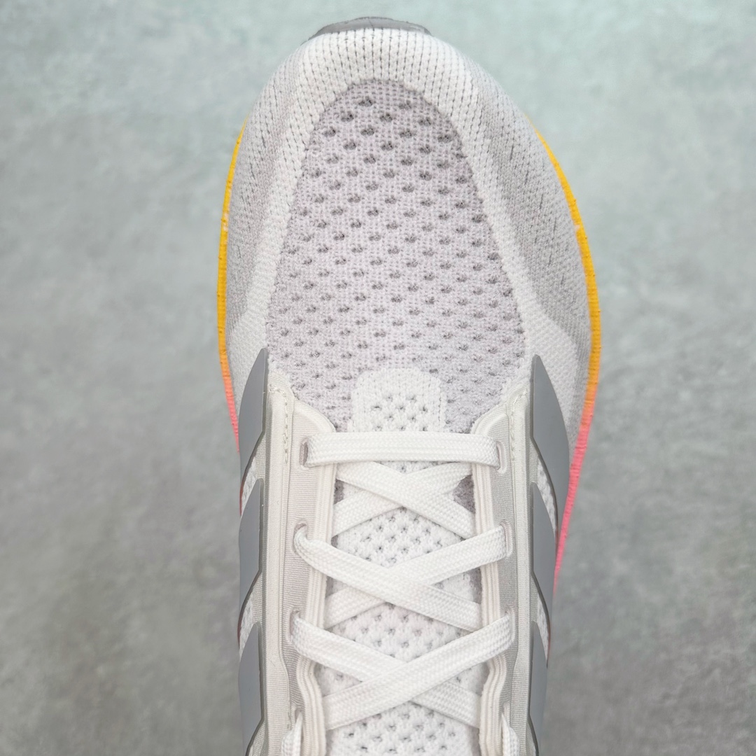 图片[4]-＃纯原 AD Ultra Boost 5X 2025高性能版5X系列UB低帮袜套式针织透气缓震休闲运动慢跑鞋 全新Ultraboost 5X官宣，颠覆以往，迎来该系列自2015年首次亮相最大一次革新！从鞋面到中底配置都有新的突破，跟着小编一同探究“阿迪UB有史以来最大升级”！Ultraboost 5X革新中底配置，采用LightBoost V2泡沫，与Ultraboost Light相比，前掌能量反馈增加2%。与此同时“加厚不增重”，中底相较于上一代更轻，让跑者每一次迈步都能得到更柔软、更澎湃的能量反馈。搭配X形“Torsion System”扭转系统，助力跑者从落地到脚趾离地过程的平稳过渡。Ultraboost 5X升级中足锁定性能，革新Mono Primeknit自适应鞋面配置，搭配轻质无笼鞋面结构，更加贴合跑者脚部。大底由Continental™橡胶制成，更耐磨，抓地力更出色。Adidas全新推出ULTRABOOST 5X，专注日常跑步，适用于任何级别的跑者，无距离门槛限制。兼具有氧跑、中短距离慢跑、节奏跑、间歇跑、日常通勤等各种场景，ULTRABOOST 5X都能给你带来优质的跑步体验。尺码：39⅓ 40 40⅔ 41⅓ 42 42⅔ 43⅓ 44 44⅔ 45 46 47⅔ 48-选品中心