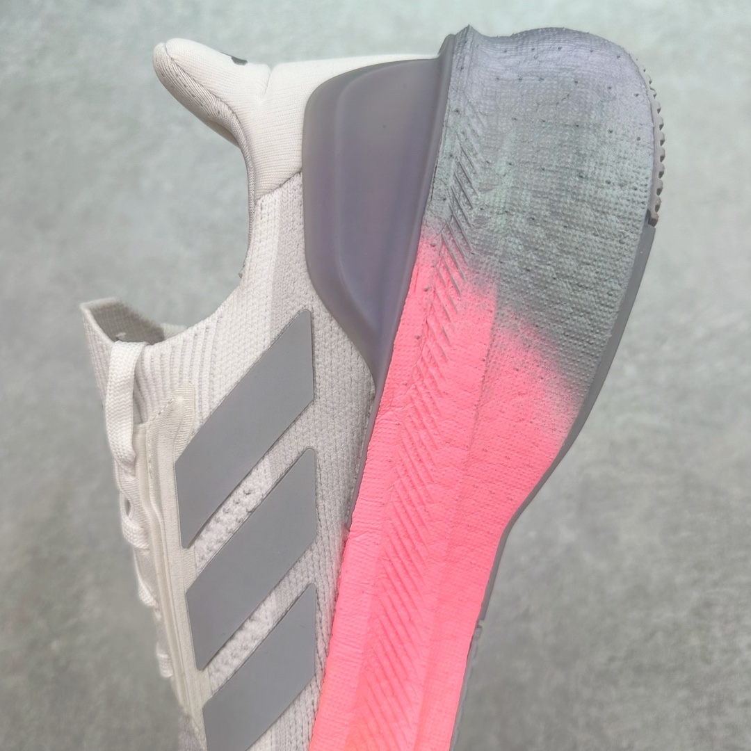 图片[7]-＃纯原 AD Ultra Boost 5X 2025高性能版5X系列UB低帮袜套式针织透气缓震休闲运动慢跑鞋 全新Ultraboost 5X官宣，颠覆以往，迎来该系列自2015年首次亮相最大一次革新！从鞋面到中底配置都有新的突破，跟着小编一同探究“阿迪UB有史以来最大升级”！Ultraboost 5X革新中底配置，采用LightBoost V2泡沫，与Ultraboost Light相比，前掌能量反馈增加2%。与此同时“加厚不增重”，中底相较于上一代更轻，让跑者每一次迈步都能得到更柔软、更澎湃的能量反馈。搭配X形“Torsion System”扭转系统，助力跑者从落地到脚趾离地过程的平稳过渡。Ultraboost 5X升级中足锁定性能，革新Mono Primeknit自适应鞋面配置，搭配轻质无笼鞋面结构，更加贴合跑者脚部。大底由Continental™橡胶制成，更耐磨，抓地力更出色。Adidas全新推出ULTRABOOST 5X，专注日常跑步，适用于任何级别的跑者，无距离门槛限制。兼具有氧跑、中短距离慢跑、节奏跑、间歇跑、日常通勤等各种场景，ULTRABOOST 5X都能给你带来优质的跑步体验。尺码：39⅓ 40 40⅔ 41⅓ 42 42⅔ 43⅓ 44 44⅔ 45 46 47⅔ 48-选品中心