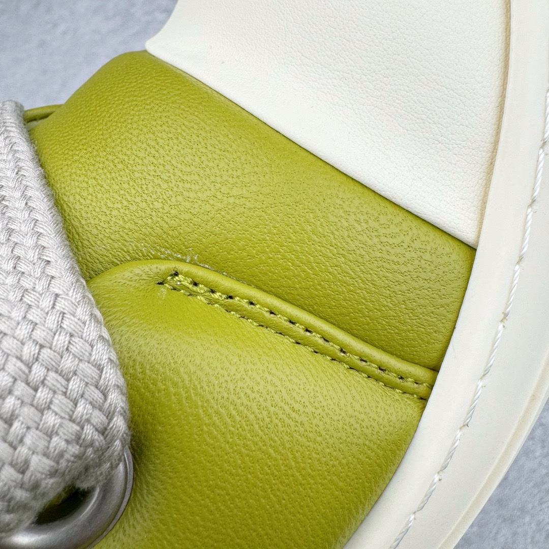 图片[13]-＃DG纯原 Rick Owens FW23 LUXOR 瑞克·欧文斯低帮皮面时尚运动板鞋面包鞋 牛油果绿 二级市场已经7K以上 平台客户随意卖四位数 RO广东原厂出品 纯原天花板 原版一比一复刻 冲正绝不翻车 还原度达到百分之98以上 原楦开发纸版版型 ZP拆解原版1：1复模裁片纸版 力求做到0错位 这样才能达到和zp一致的鞋型味道 采用进口cnc数控机床开发对版独家tpu奶香大底 区别于市场所有版本 zp同源定制尼龙布 达到和zp一致手感 原厂进口细纹布 万邦订购原厂高弹粉红色海绵 内里搭配软质细腻羊皮 TPU高密度大底 软硬度透光度高已经测试和原版一致 尺码：36 37 38 39 40 41 42 43 44 45 46-选品中心