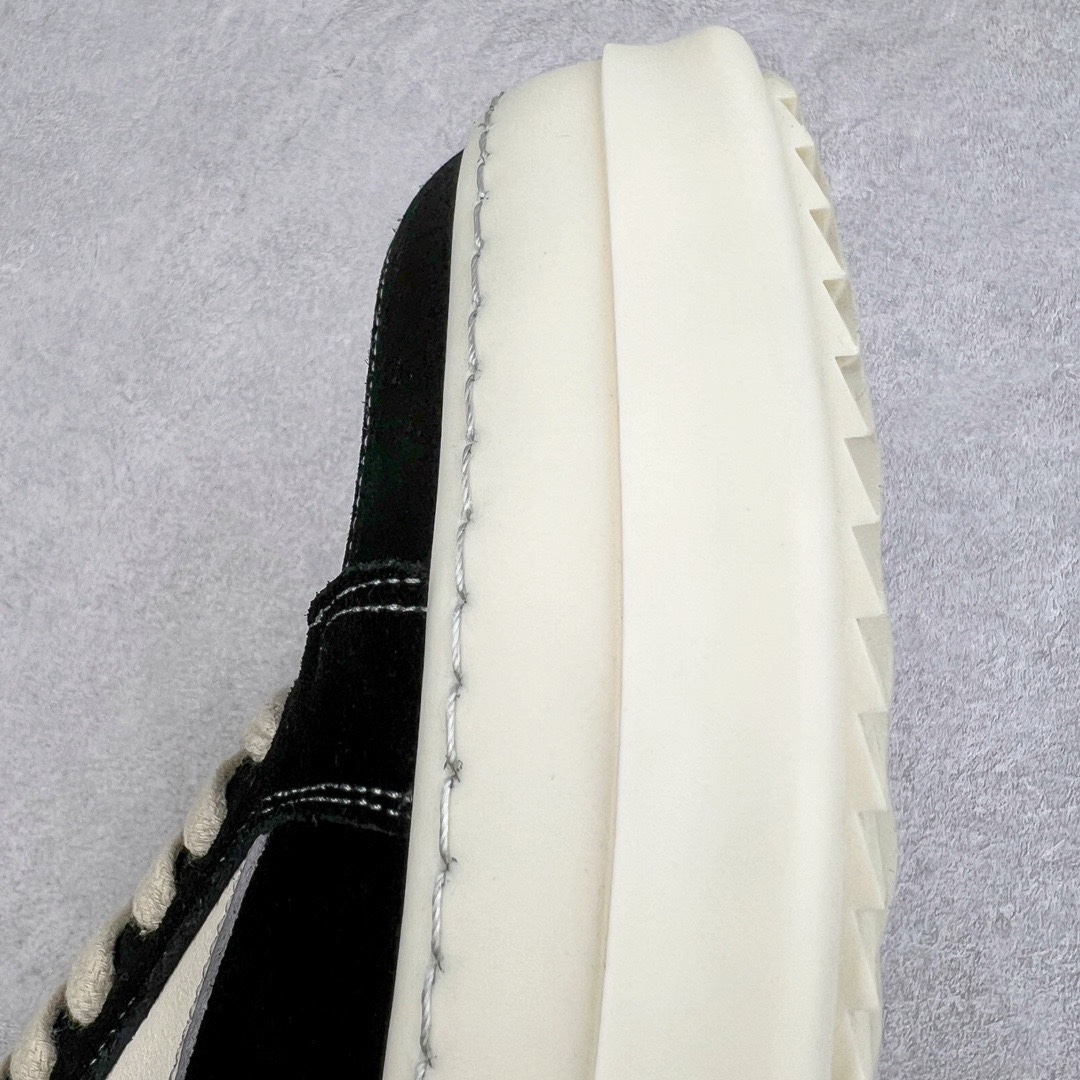 图片[11]-＃DG纯原 Rick Owens Edfu 瑞克·欧文斯低帮皮面时尚运动板鞋 黑白 二级市场已经7K以上 平台客户随意卖四位数 RO广东原厂出品 纯原天花板 原版一比一复刻 冲正绝不翻车 还原度达到百分之98以上 原楦开发纸版版型 ZP拆解原版1：1复模裁片纸版 力求做到0错位 这样才能达到和zp一致的鞋型味道 采用进口cnc数控机床开发对版独家tpu奶香大底 区别于市场所有版本 zp同源全头层粒面小牛皮 达到和zp一致手感 原厂进口细纹布 万邦订购原厂高弹粉红色海绵 内里搭配软质细腻羊皮 TPU高密度大底 软硬度透光度高已经测试和原版一致 尺码：36 37 38 39 40 41 42 43 44 45 46-选品中心