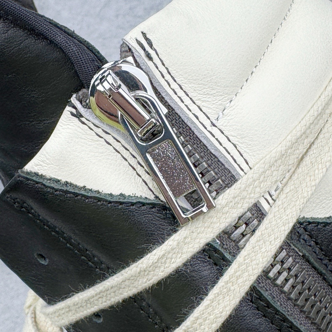 图片[14]-＃DG纯原 Rick Owens FogachineGeobasket 瑞克·欧文斯高帮皮面时尚运动板鞋 黑白 二级市场已经7K以上 平台客户随意卖四位数 RO广东原厂出品 纯原天花板 原版一比一复刻 冲正绝不翻车 还原度达到百分之98以上 原楦开发纸版版型 ZP拆解原版1：1复模裁片纸版 力求做到0错位 这样才能达到和zp一致的鞋型味道 采用进口cnc数控机床开发对版独家tpu奶香大底 区别于市场所有版本 zp同源全头层粒面小牛皮 达到和zp一致手感 原厂进口细纹布 万邦订购原厂高弹粉红色海绵 内里搭配软质细腻羊皮 TPU高密度大底 软硬度透光度高已经测试和原版一致 尺码：36 37 38 39 40 41 42 43 44 45 46-选品中心