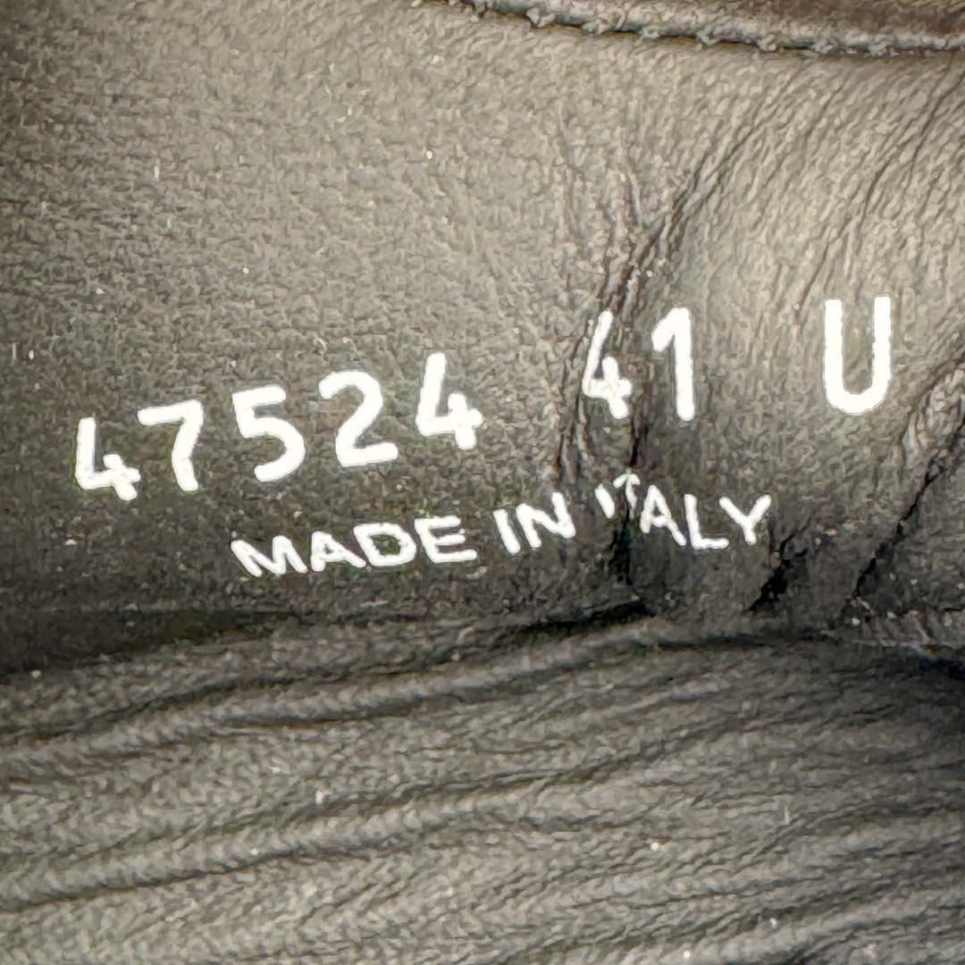 图片[15]-＃DG纯原 Rick Owens FW23 LUXOR 瑞克·欧文斯低帮皮面时尚运动板鞋面包鞋 黑白 二级市场已经7K以上 平台客户随意卖四位数 RO广东原厂出品 纯原天花板 原版一比一复刻 冲正绝不翻车 还原度达到百分之98以上 原楦开发纸版版型 ZP拆解原版1：1复模裁片纸版 力求做到0错位 这样才能达到和zp一致的鞋型味道 采用进口cnc数控机床开发对版独家tpu奶香大底 区别于市场所有版本 zp同源定制尼龙布 达到和zp一致手感 原厂进口细纹布 万邦订购原厂高弹粉红色海绵 内里搭配软质细腻羊皮 TPU高密度大底 软硬度透光度高已经测试和原版一致 尺码：36 37 38 39 40 41 42 43 44 45 46-选品中心