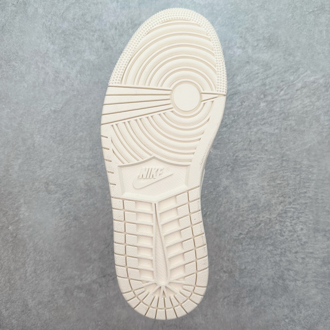 图片[9]-Air Jordan AJ1 Low 低帮系列定制配色 SJ9950-017 原厂内置气垫魔块 A模大底 头层小牛皮 鞋舌AJ原厂专用牛津布+AJ专用反口珍珠布+原厂无杂质高弹内里海棉+特殊封边弹力鞋带 尺码：36 36.5 37.5 38 38.5 39 40 40.5 41 42 42.5 43 44 44.5 45 46-选品中心