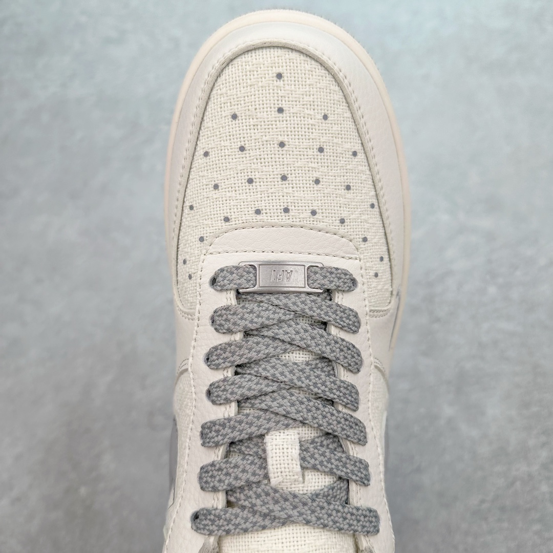 图片[4]-NK Air Force 1´07 Low 空军一号低帮百搭休闲运动板鞋 HW2636-079 柔软、弹性十足的缓震性能和出色的中底设计 横跨复古与现代的外型结合 造就出风靡全球 三十多年的Force 1 直到今天还深受青睐 尺码：36 36.5 37.5 38 38.5 39 40 40.5 41 42 42.5 43 44 44.5 45-选品中心