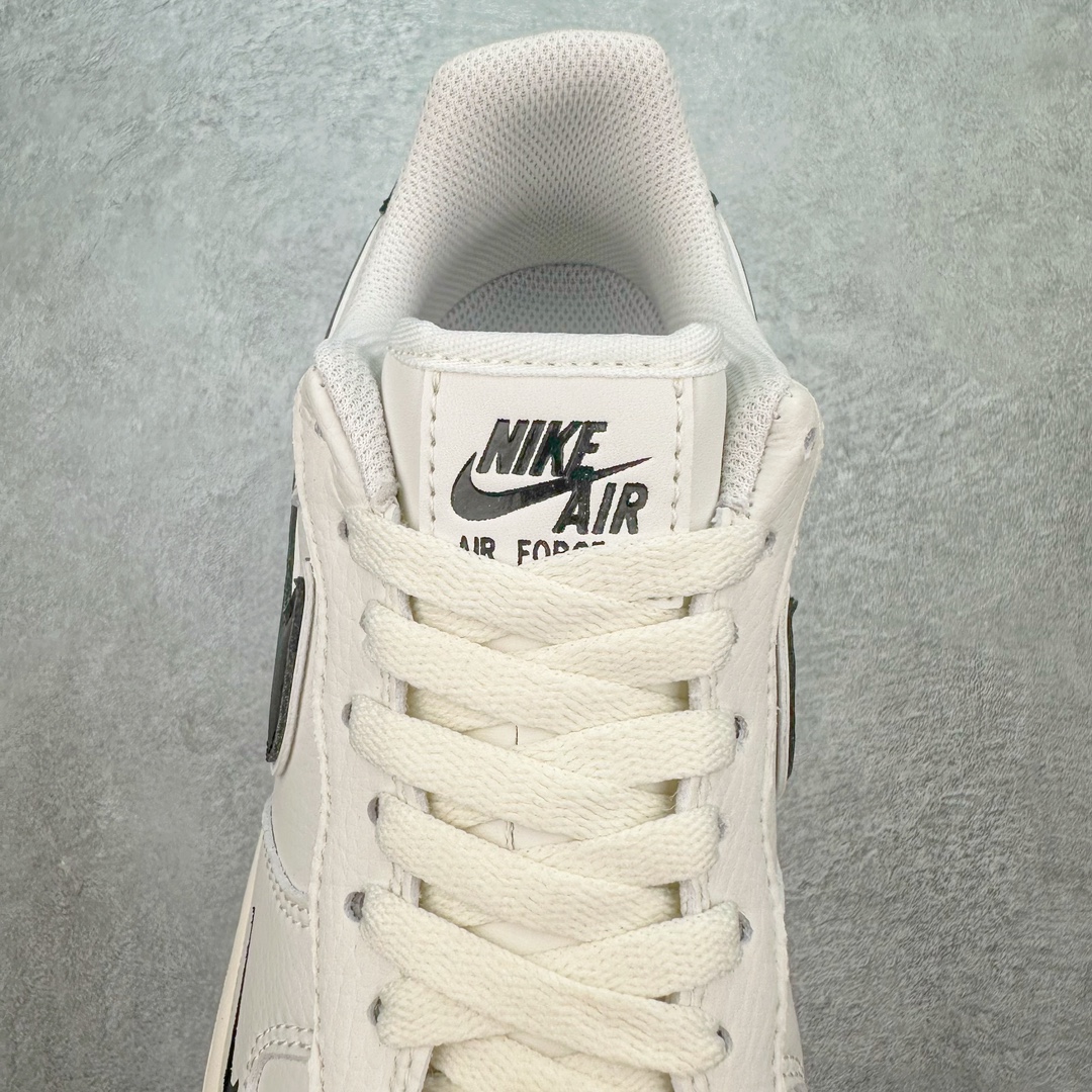 图片[5]-NK Air Force 1´07 Low 空军一号低帮百搭休闲运动板鞋 WA0531-301 柔软、弹性十足的缓震性能和出色的中底设计 横跨复古与现代的外型结合 造就出风靡全球 三十多年的Force 1 直到今天还深受青睐 尺码：36 36.5 37.5 38 38.5 39 40 40.5 41 42 42.5 43 44 44.5 45-选品中心