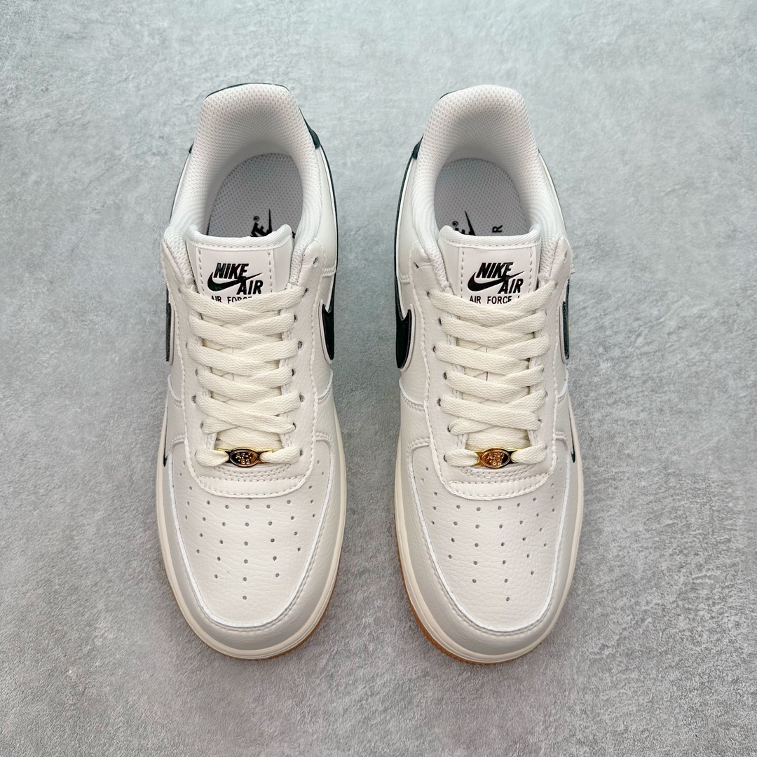 图片[2]-NK Air Force 1´07 Low 空军一号低帮百搭休闲运动板鞋 WA0531-301 柔软、弹性十足的缓震性能和出色的中底设计 横跨复古与现代的外型结合 造就出风靡全球 三十多年的Force 1 直到今天还深受青睐 尺码：36 36.5 37.5 38 38.5 39 40 40.5 41 42 42.5 43 44 44.5 45-选品中心