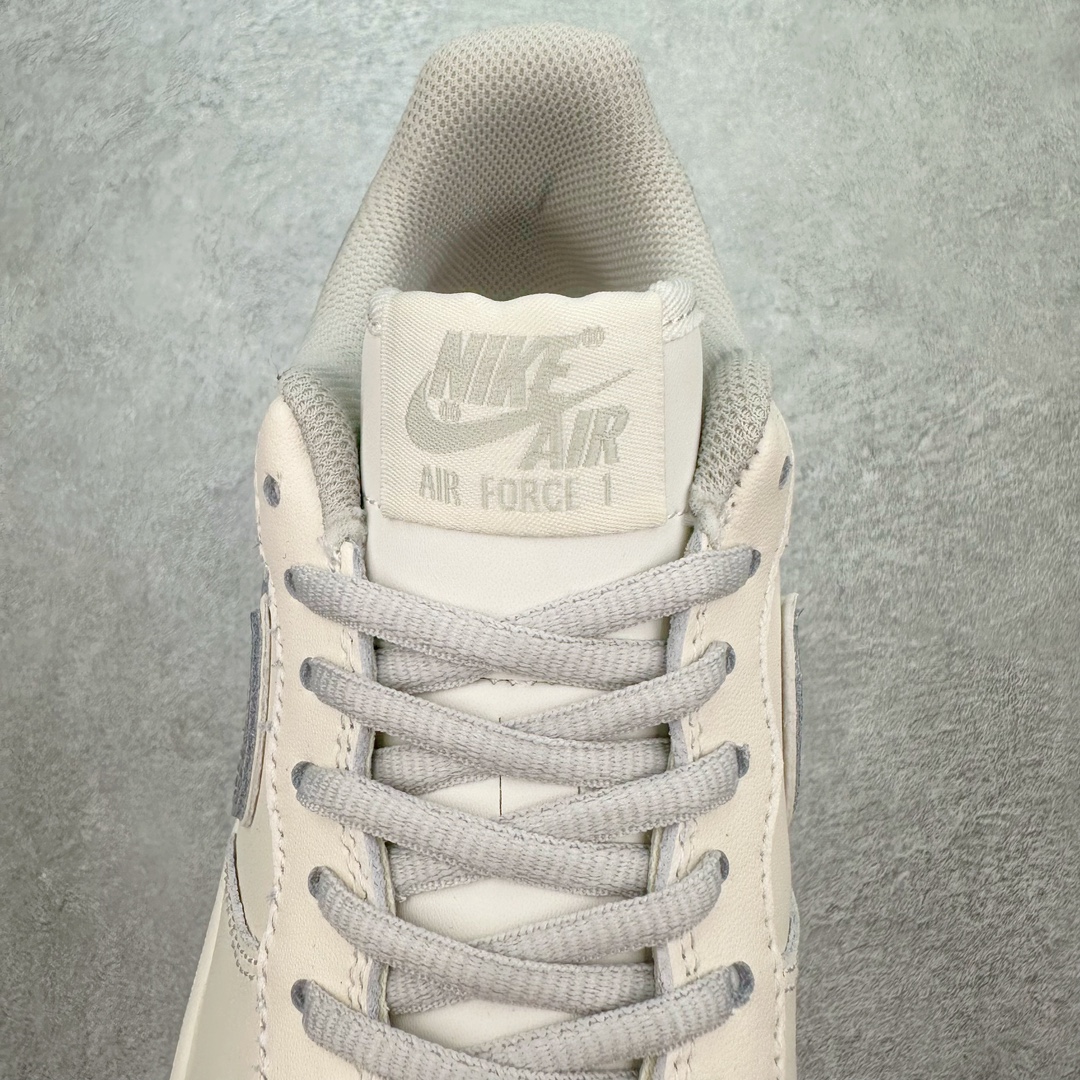 图片[5]-NK Air Force 1´07 Low 空军一号低帮百搭休闲运动板鞋KL4596-362 柔软、弹性十足的缓震性能和出色的中底设计 横跨复古与现代的外型结合 造就出风靡全球 三十多年的Force 1 直到今天还深受青睐 尺码：36 36.5 37.5 38 38.5 39 40 40.5 41 42 42.5 43 44 44.5 45-选品中心