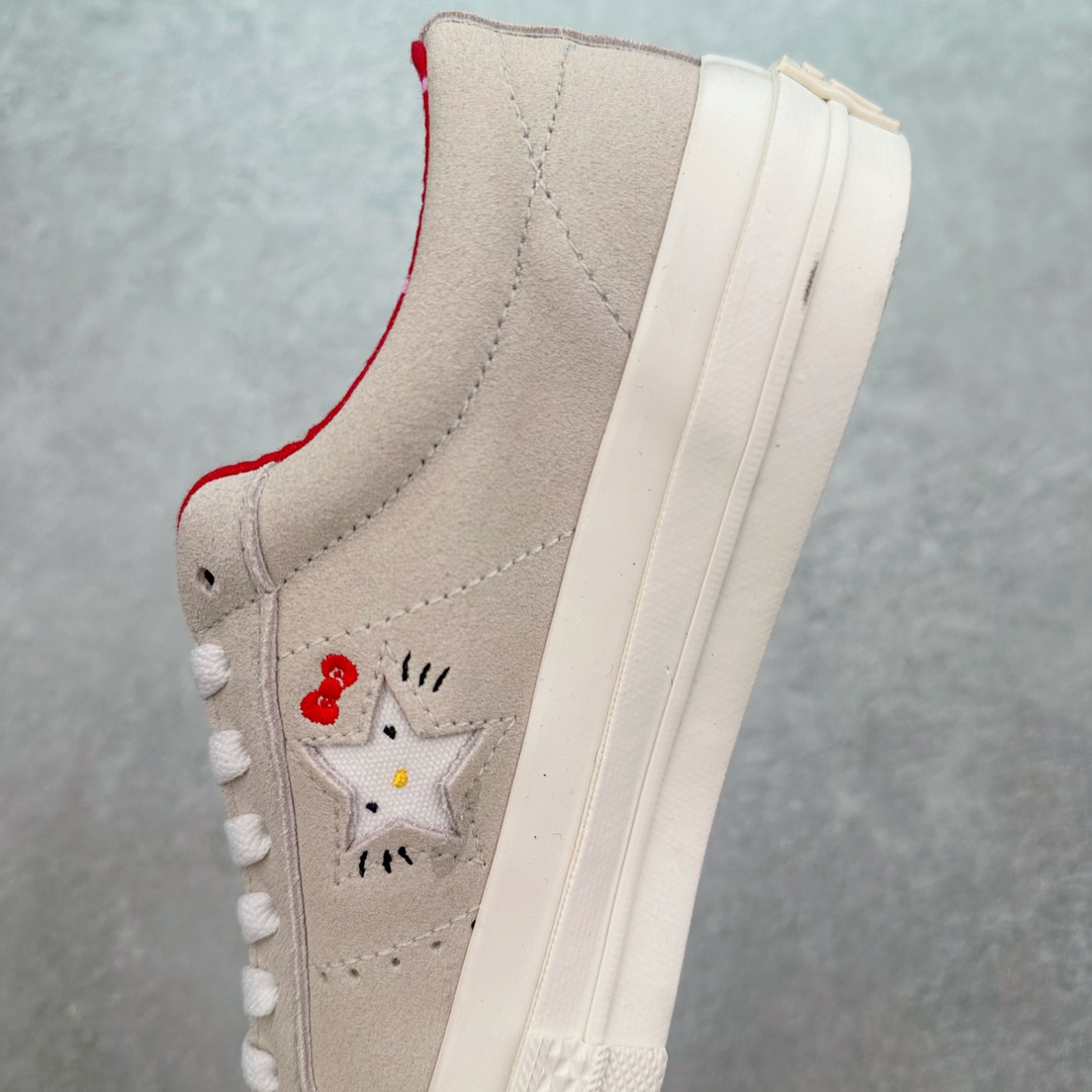 图片[7]-Converse x Hello Kitty 联名 结合经典的One Star鞋款 水晶大底 侧面星星中暗中观察的小猫 呈现风格极为有趣 少女心十足 细节点缀更是非常巧妙 充满趣味性 彻底释放你的公举心 翻毛皮材质 柔软细腻 两副鞋带 可替换使用或花式系带 根据服饰的色彩随意切换造型！ 尺码：35 36 39.5 37 37.5 38 39 40 41 41.5 42 42.5 43 44-选品中心