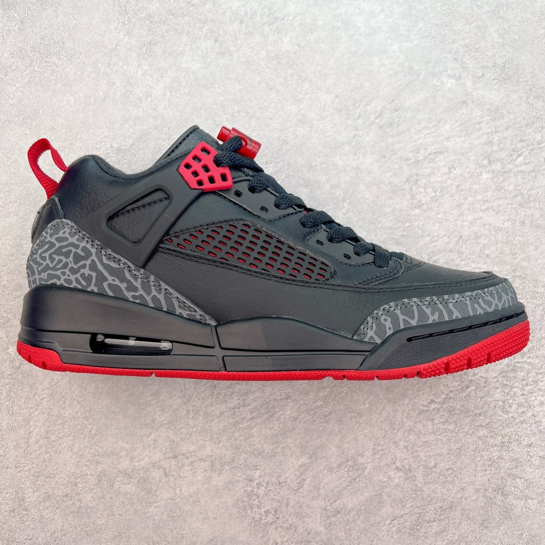 ＃纯原福利 Jordan Spizike Low AJ复古低帮篮球鞋 这款鞋子著名导演斯派克李的Jordan Spizike专属 预计于明年夏季推出全新低帮版本 将包括三款配色 经典爆裂纹非常复古 两款配色分别以大学红和黑曜石蓝进行区分 鞋身设计中依旧带有大象爆裂纹、鞋侧束带、塑胶网布等经典元素 之后 在鞋舌、内衬以及鞋底等位置缀以大学红和黑曜石蓝搭配 带来全新造型 尺码：36 36.5 37.5 38 38.5 39 40 40.5 41 42 42.5 43 44 44.5 45 46 47.5-选品中心
