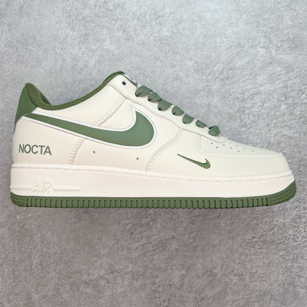 NK Air Force 1´07 Low 空军一号低帮百搭休闲运动板鞋 HW2636-079 柔软、弹性十足的缓震性能和出色的中底设计 横跨复古与现代的外型结合 造就出风靡全球 三十多年的Force 1 直到今天还深受青睐 尺码：36 36.5 37.5 38 38.5 39 40 40.5 41 42 42.5 43 44 44.5 45-选品中心