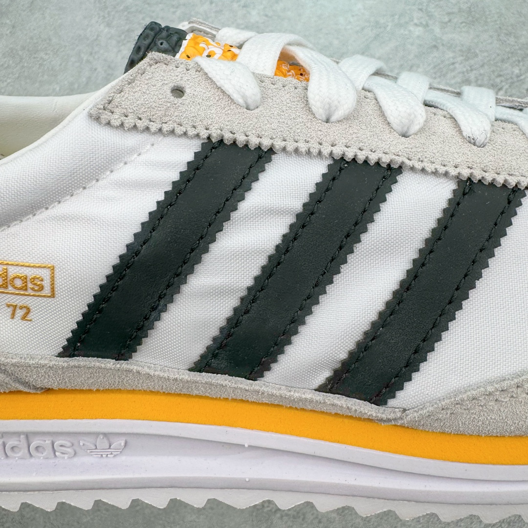 图片[17]-💰160 ＃CS AD Wmns SL72 OG 系列德训足球风百搭低帮休闲运动板鞋 IH4823 采用高弹EVA+MODEL+RB三层组合底 区别市面RB一体大底 三层组合鞋底重量与原鞋一致 Originals 将有「T 头鞋」造型的诞生于 1972 年的 SL72 鞋款复刻带回 各位买鞋又有新选择了 1972 年 SL72 问世后 引领了后来阿迪达斯的跑鞋发展方向 其中「SL」代表了 Super Light 彰显了产品轻便的特性 1972 年 SL72 问世后 引领了后来阿迪达斯的跑鞋发展方向 其中「SL」代表了 Super Light 彰显了产品轻便的特性 这次 Originals 延续其轻质经典的基因 带来男女两款 SL72 男生款带来 SL72 RS 鞋型 RS 意为 Reshaped（重塑）鞋款在保留了经典的外观基础上 在尼龙材质里增加了填充物 使鞋型更加挺立和饱满 鞋头则更加圆润 鞋底的 EVA 材质则增加了鞋款的高度 女生款则带来 SL72 OG W 鞋型 OG 顾名思义则是致敬经典款式 相较于 RS（Reshaped）鞋款 鞋身更加纤细 其整体鞋身轮廓、线条、细节、材质上尊崇 70 年代 SL72 的设计 还原经典味道 尺码：36 36⅔ 37⅓ 38 38⅔ 39⅓ 40 40⅔ 41⅓ 42 42⅔ 43⅓ 44 44⅔ 45 编码：by2936030-莆田鞋批发中心