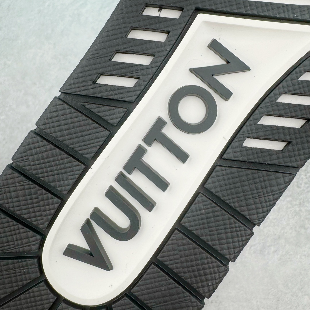 图片[18]-＃FS顶级特价 Louis Vuitton Trainer lv时装走秀运动鞋 实力大厂出品 平台专供 成熟的做工稳定的品控 完美鞋型超高的清洁度 零毛边线头瑕疵 全套原楦原纸版原鞋开模 全网最具灵魂的版型 正确原装黄色鞋盒 正确中底印花 鞋面印花3D高频深度立体 全鞋电脑针车 紧密相连 针距密度一致 环保乳胶注塑鞋垫 厚度脚感还原原版 皮面裁剪部位 统一油边封口工艺 原装橡胶大底含胶量大底组合零偏差 专柜全套包装 防尘袋 说明书 质保卡 男女鞋 尺码：35 36 37 38 39 40 41 42 43 44 45-选品中心