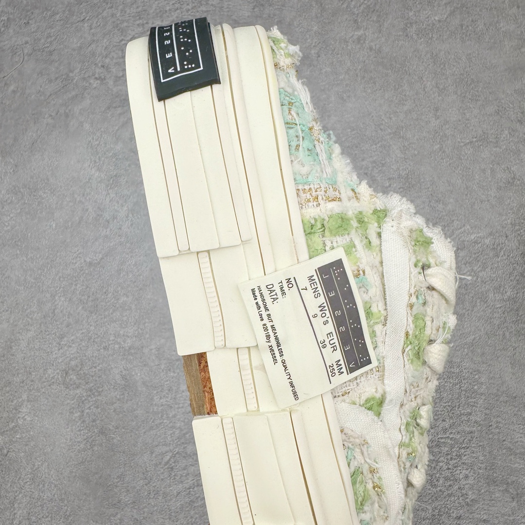 图片[6]-＃B版性价比 众明星网红上脚 吴建豪个人新锐品牌xVESSEL G.O.P. Low解构重叠厚底软木低帮百搭增高帆布硫化板鞋 支持扫码防伪标签特殊效果#升级厚实木塞内底#纯手工贴合多重围条硫化工艺#正确渐变效果原盒包装物#采用12蛊司厚实舒适帆布面料#流苏做旧复古效果 余文乐 蔡徐坤助攻款式 尺码：35 36 37 38 39 40 41 42 43 44 45-选品中心