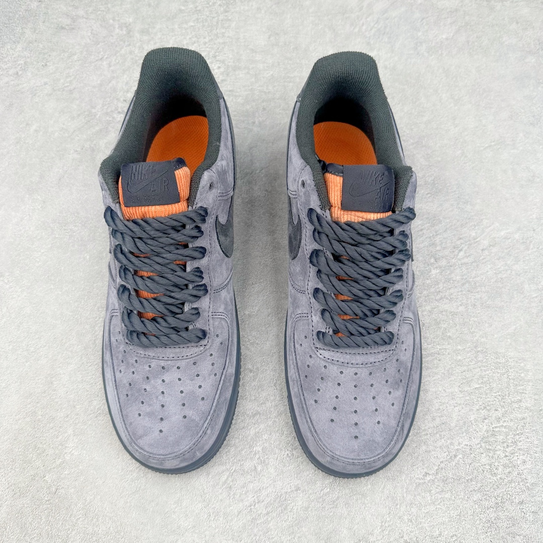 图片[2]-NK Air Force 1´07 Low 空军一号低帮百搭休闲运动板鞋 CW1888-111 柔软、弹性十足的缓震性能和出色的中底设计 横跨复古与现代的外型结合 造就出风靡全球 三十多年的Force 1 直到今天还深受青睐 尺码：36 36.5 37.5 38 38.5 39 40 40.5 41 42 42.5 43 44 44.5 45-选品中心