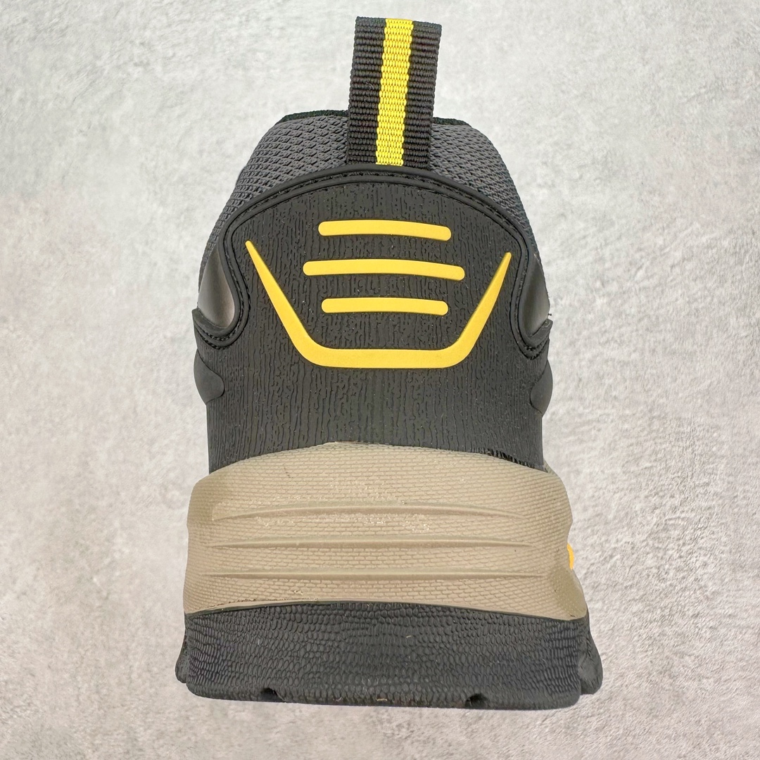 图片[8]-Columbia 哥伦比亚户外登山鞋休闲鞋户外越野徒步鞋#广东大厂品质 面料采用进口磨砂牛皮 鞋底采用Vibram黄金大底 专门为鞋底设计的橡胶以出色的耐磨性，良好的防滑性，均匀的质地获得了众多品牌的认可Columbia成立于1938年，源自美国俄勒 州波特兰市，是有着80年悠久历史的国际户外品牌。作为户外科技的先驱者，哥伦比亚倡导“Tested Tough要玩就玩真的”品牌精神。实地测试文化作为其品牌基因，致力透过产品传递品牌精髓.Columbia执着于让消费者在户外得到专业的真实保护，可以更长时间地享受户外乐趣 尺码：39 40 41 42 43 44-选品中心