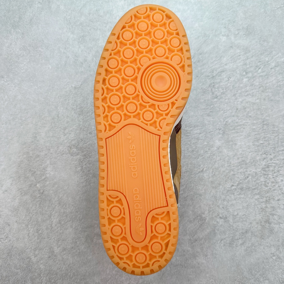 图片[9]-＃福利特价 AD Forum 84 Low OG 低帮百搭潮流休闲运动板鞋 以复古篮球鞋的外形为基础 采用皮革拼接 简约百搭 更加贴合舒适 中底内侧网格造型起到点睛之笔 外底橡胶 更显复古 尺码：36 36.5 37.5 38 38.5 39 40 40.5 41 42 42.5 43 44 44.5 45-选品中心