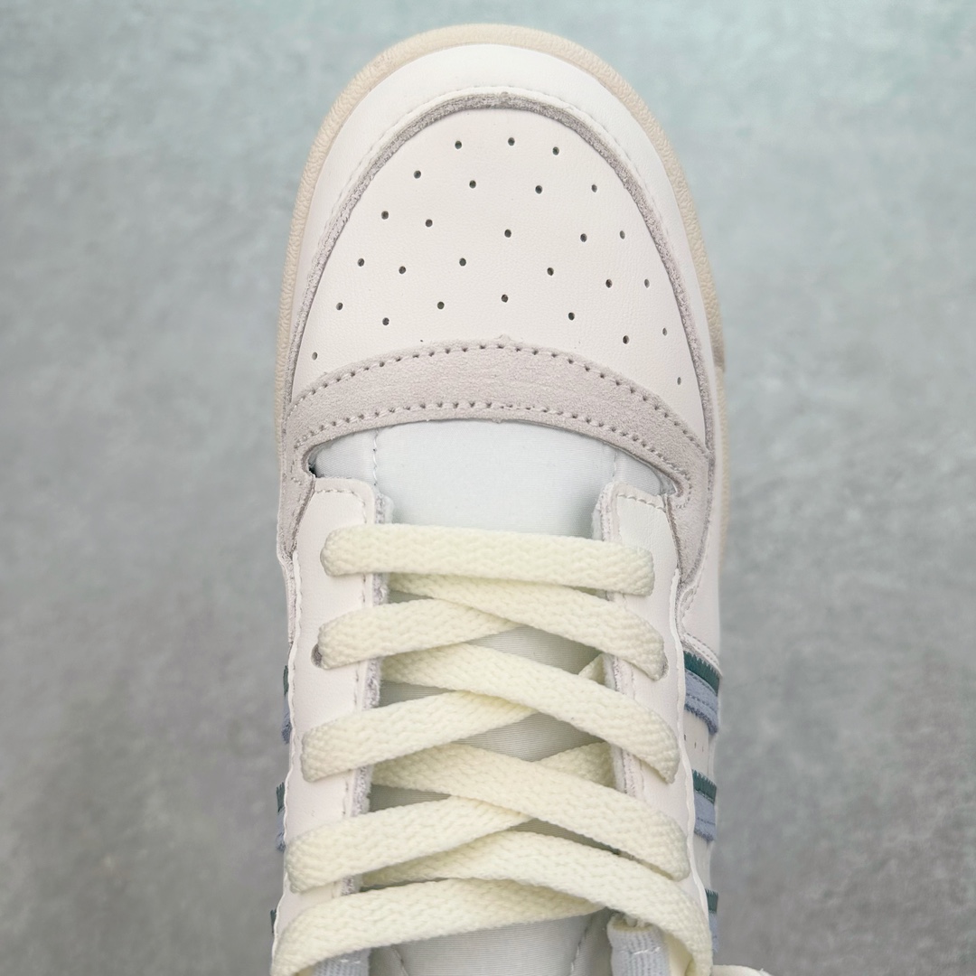 图片[4]-＃福利特价 AD Forum 84 Low OG 低帮百搭潮流休闲运动板鞋 以复古篮球鞋的外形为基础 采用皮革拼接 简约百搭 更加贴合舒适 中底内侧网格造型起到点睛之笔 外底橡胶 更显复古 尺码：36 36.5 37.5 38 38.5 39 40 40.5 41 42 42.5 43 44 44.5 45-选品中心