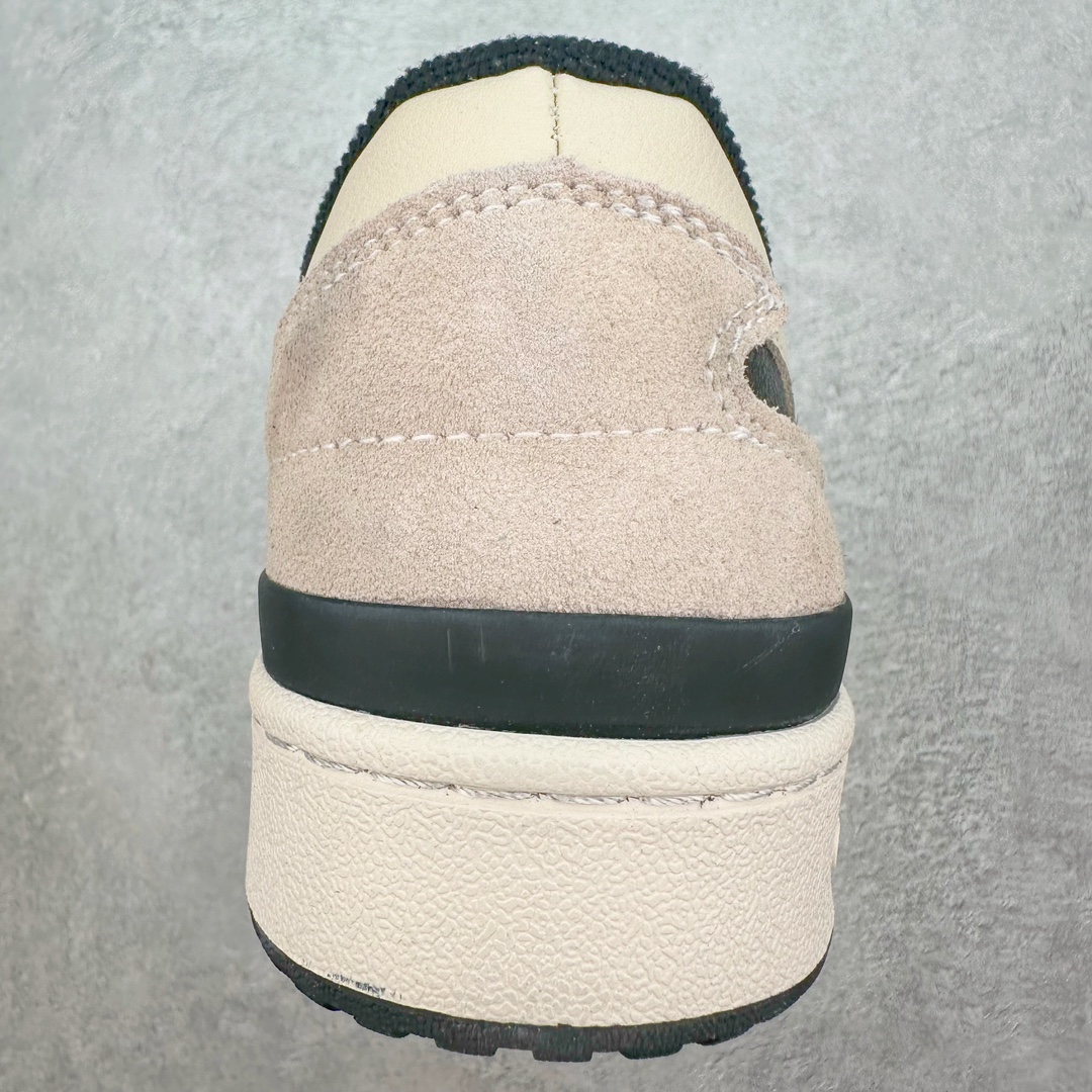 图片[8]-＃福利特价 AD Forum 84 Low OG 低帮百搭潮流休闲运动板鞋 以复古篮球鞋的外形为基础 采用皮革拼接 简约百搭 更加贴合舒适 中底内侧网格造型起到点睛之笔 外底橡胶 更显复古 尺码：36 36.5 37.5 38 38.5 39 40 40.5 41 42 42.5 43 44 44.5 45-选品中心