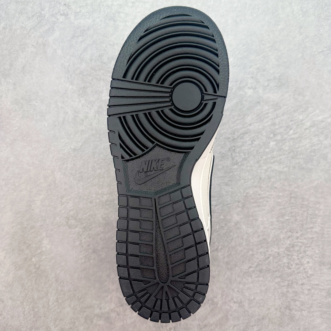 图片[9]-NK Dunk Low 定制配色 BM0234-501 大厂出品 极力推荐 原装头层材料 独家版型蒸餾加工帶來的是更好的视觉和脚感体验大厂纯原品质出货 清洁度 电绣工艺 皮料切割干净无任何毛边 细节完美 尺码：36 36.5 37.5 38 38.5 39 40 40.5 41 42 42.5 43 44 44.5 45 46 47.5-选品中心