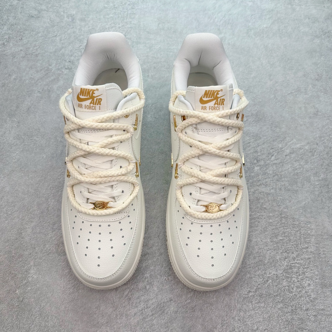 图片[2]-NK Air Force 1´07 Low 空军一号低帮百搭休闲运动板鞋 FX3654-111 柔软、弹性十足的缓震性能和出色的中底设计 横跨复古与现代的外型结合 造就出风靡全球 三十多年的Force 1 直到今天还深受青睐 尺码：36 36.5 37.5 38 38.5 39 40 40.5 41 42 42.5 43 44 44.5 45-选品中心