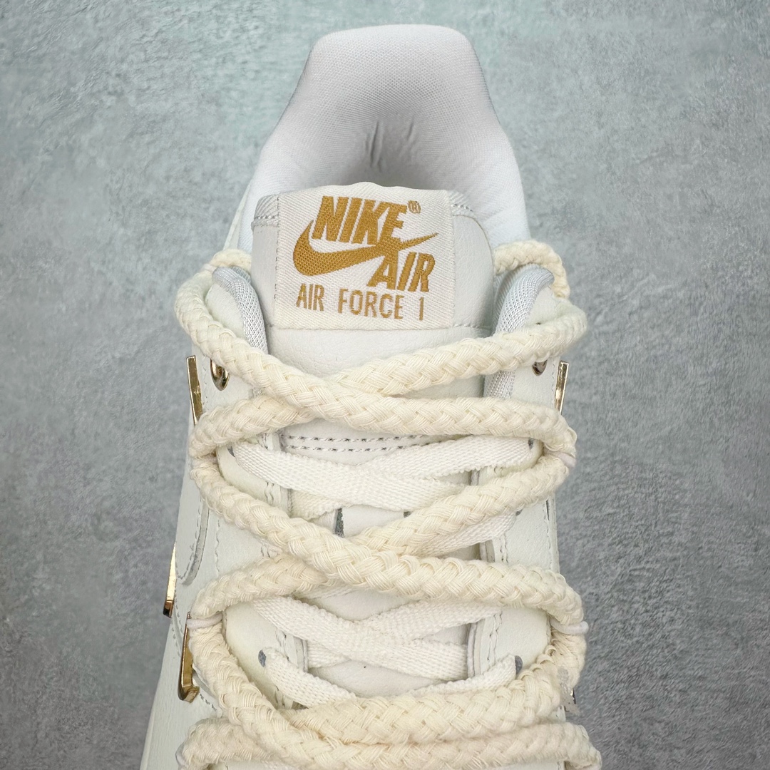 图片[5]-NK Air Force 1´07 Low 空军一号低帮百搭休闲运动板鞋 FX3654-111 柔软、弹性十足的缓震性能和出色的中底设计 横跨复古与现代的外型结合 造就出风靡全球 三十多年的Force 1 直到今天还深受青睐 尺码：36 36.5 37.5 38 38.5 39 40 40.5 41 42 42.5 43 44 44.5 45-选品中心