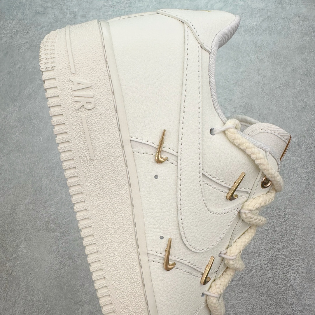 图片[6]-NK Air Force 1´07 Low 空军一号低帮百搭休闲运动板鞋 FX3654-111 柔软、弹性十足的缓震性能和出色的中底设计 横跨复古与现代的外型结合 造就出风靡全球 三十多年的Force 1 直到今天还深受青睐 尺码：36 36.5 37.5 38 38.5 39 40 40.5 41 42 42.5 43 44 44.5 45-选品中心