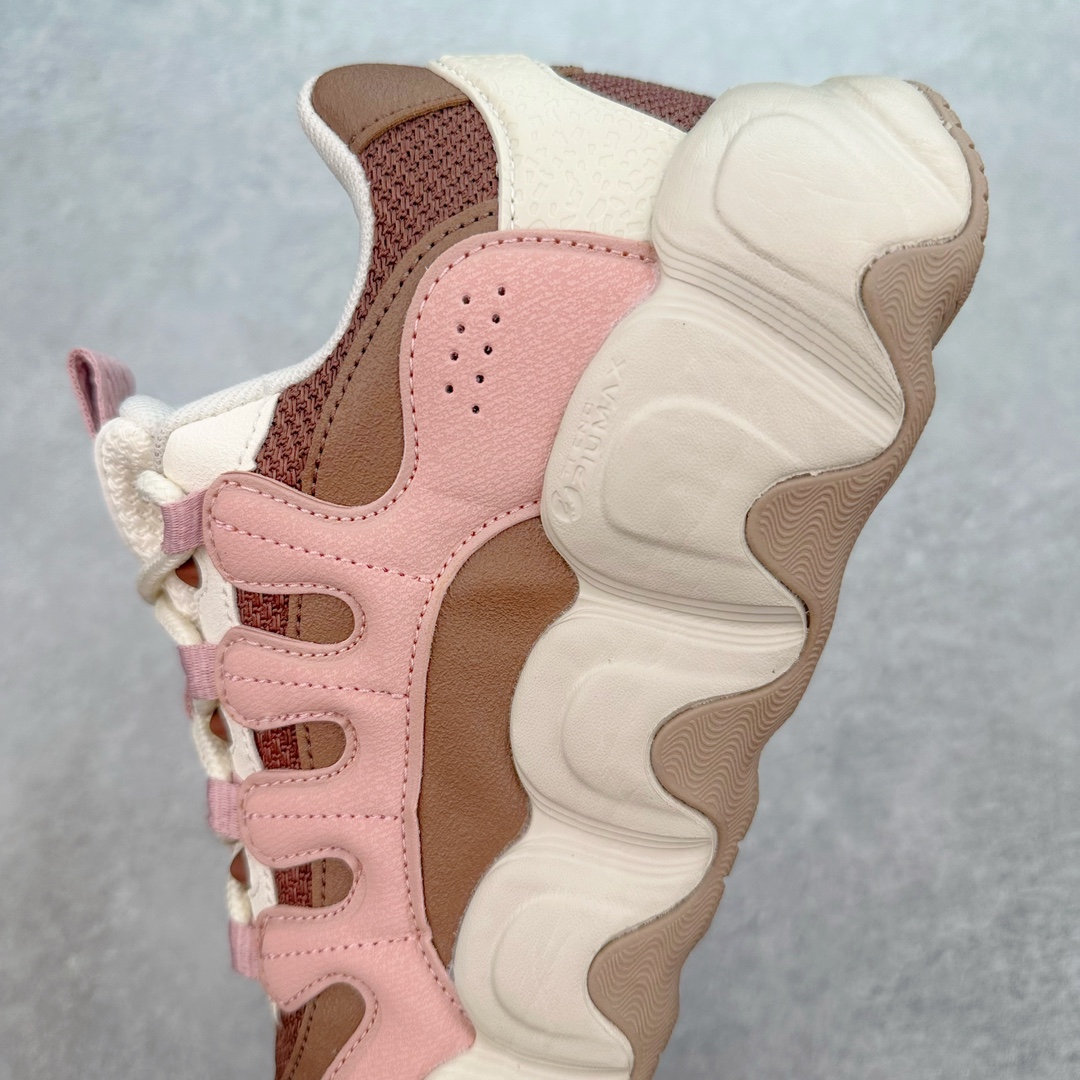 图片[7]-FILA FRAGOLA 斐乐潮牌防滑耐磨轻便沙滩凉鞋 FUSION 系列传承了 FILA 的百年基因，融入年轻运动及潮流文化，成为引领变革、创新突破的一代。以“1+N” 的跨界合作模式重现经典的同时创造经典。带来最出其不意的跨界合作惊喜。同时，FILAFUSION把FILA 的 DNA 融入到定制体验里，你可以随心制造厲于你的产品。FILA FUSION 的鞋家族涵盖了老爹鞋、跑步鞋、网球鞋、季节款。风格复古新潮，满足了时尚人士出行及各类运动的搭配需求，成为当下年轻人筷拥的鞋类品牌之一。FILA FUSION 走进年轻人的世界，通过年轻人运动，街舞，滑板，篮球，展现 FILA FUSION 的潮流态度和年轻文化。FILA FUSION 认为末来属于引领变革、创新突破的年轻一代，让我们一起构成 FILA 未来的蓝图吧！尺码：36 36.5 37.5 38 38.5 39 40-选品中心