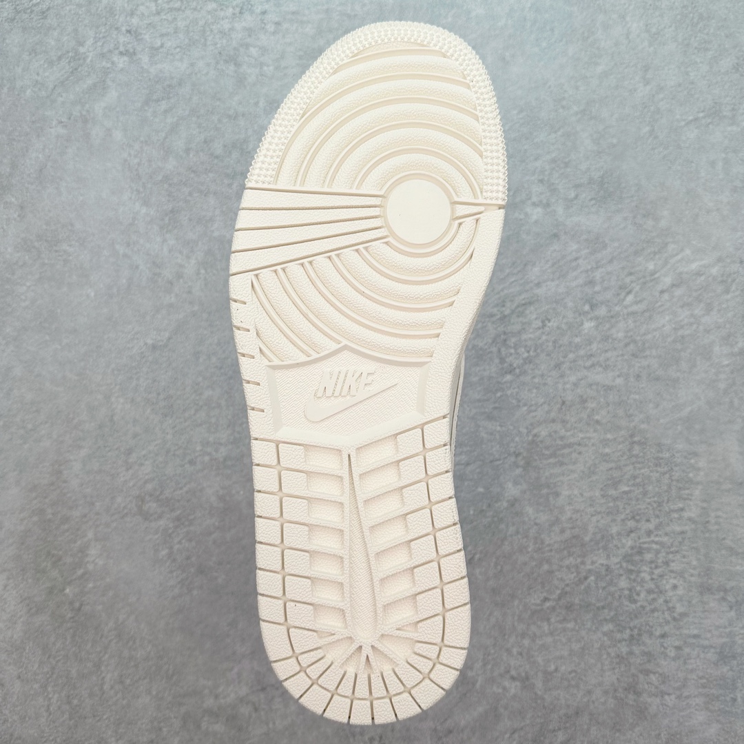 图片[9]-TS x Air Jordan AJ1 Low 倒钩低帮联名定制配色 CF3688-015 原厂内置气垫魔块 A模大底 头层小牛皮 鞋舌AJ原厂专用牛津布+AJ专用反口珍珠布+原厂无杂质高弹内里海棉+特殊封边弹力鞋带 尺码：36 36.5 37.5 38 38.5 39 40 40.5 41 42 42.5 43 44 44.5 45 46 47.5-选品中心