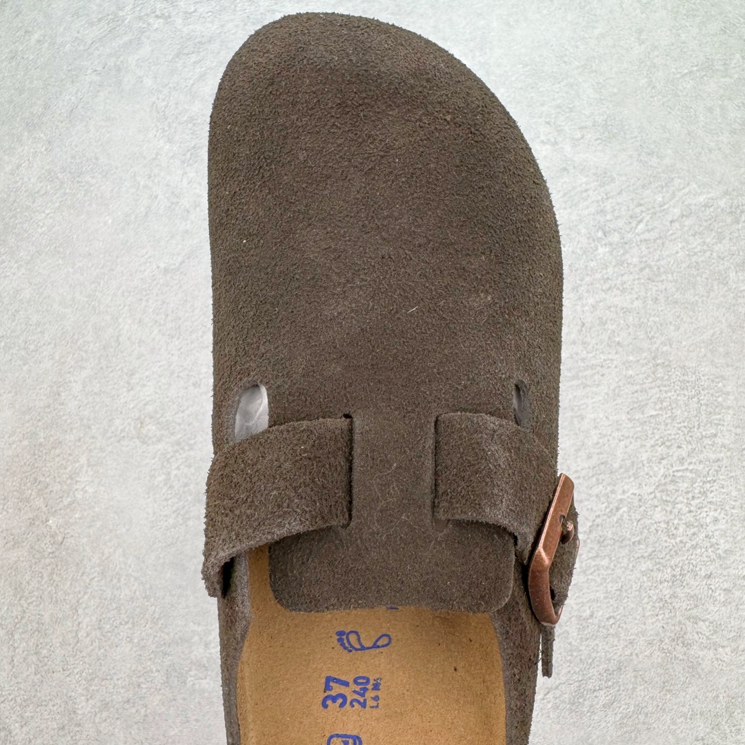 图片[4]-＃莞产纯原福利 Birkenstock Boston VL 勃肯软木底包头拖鞋 天鹅绒般的绒面革赋子休闲的经典外观 四季皆宜 柔软的鞋床采用额外的泡沫缓冲层 提供额外的舒适感和全天支撑 全网独家首发 源于德国的严谨工艺 牛巴戎面 中层松木 EVA 三层组合大底 优质牛皮面料五金扣 出口订单 尺码：35-44-选品中心