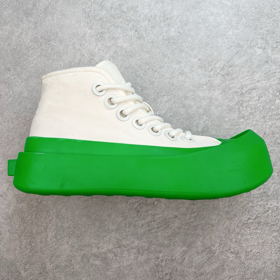 Bottega Veneta Jumbo BV葆蝶家2023最新款大头鞋帆布鞋情侣款 鞋面原版尼龙帆布 值得一提的是鞋底花费一个月开模反复测试过的丝膜大底做到几乎完美 TPU大底+水台 全新𝐙𝐏一致全套包装 Size 35 36 37 38 39 40 41 42 43 44 45-选品中心