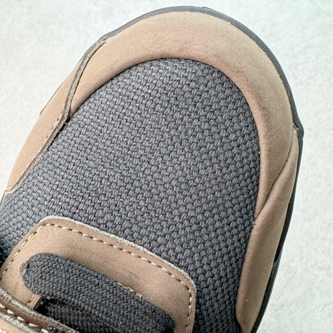 图片[15]-＃KZ神版 Travis Scott x Jordan AJ Cut The Check TS倒钩联名魔术贴篮球鞋 FZ8117-204 原厂全套原楦原纸板冲刀磨具开发 原厂皮料加持 原厂港宝加持定型后跟R度完美 同源原厂电绣 鬼脸飞翼针数密度立体效果一致 百分百一致原鞋 原厂拉帮工艺 针距密度一致 后跟弧度收口自然不对折 极致一眼正品既视感 进口玻璃冲刀皮料裁剪零毛边 全鞋电脑针车工艺 品控清洁度最高QC检验标准 免检产品 原厂订购鞋盒、布袋、鞋标、防尘纸、鞋撑、鞋带 追求极致的原厂味道 配色方面采用白色为基础 搭配棕色框架呈现 完美还原了初代倒钩的配色设计 细节方面 标志性的反钩Swoosh采用米色点缀 鞋面还带有特殊的魔术贴细节 此外在鞋舌、后跟部分均带有Cactus Jack厂牌Logo 彰显鞋款特殊身份 尺码：36 36.5 37.5 38 38.5 39 40 40.5 41 42 42.5 43 44 44.5 45 46 47.5 48.5-选品中心