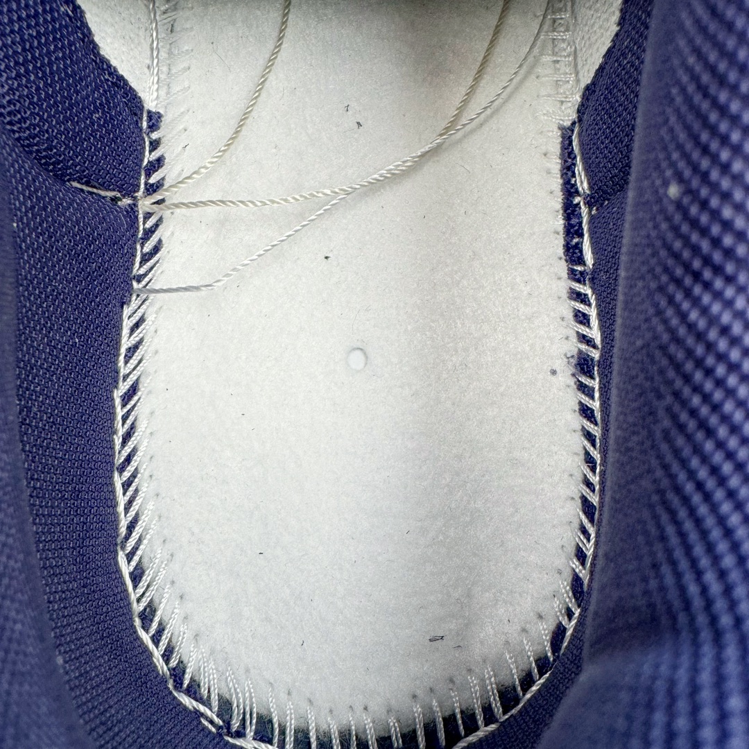 图片[12]-＃YC纯原 NK Dunk Low 荷鲁斯之眼 FV8106-181 定制系列天花板 无原鞋不开发 全系列得物原鞋一比一校对开发 配色持续更新中 终端对接 优势输出 全套原厂楦头原纸板数据档案倾力打造 原汁原味莞产 极致还原 圈内最强针车工艺 高端零售指定版 广东原厂配套原盒原标 鞋盒分三个尺码段 原厂冲刀 超高清洁度 全鞋零毛边皮料切割 采用原厂百宏鞋带以及原厂百宏织唛舌标 内标可供原厂几率过验 进口原装条纹中底布 四线拉帮白色点胶 原厂拉帮手法遵循公司 原厂电绣 极致还原 尺码：40 40.5 41 42 42.5 43 44 44.5 45 46-选品中心