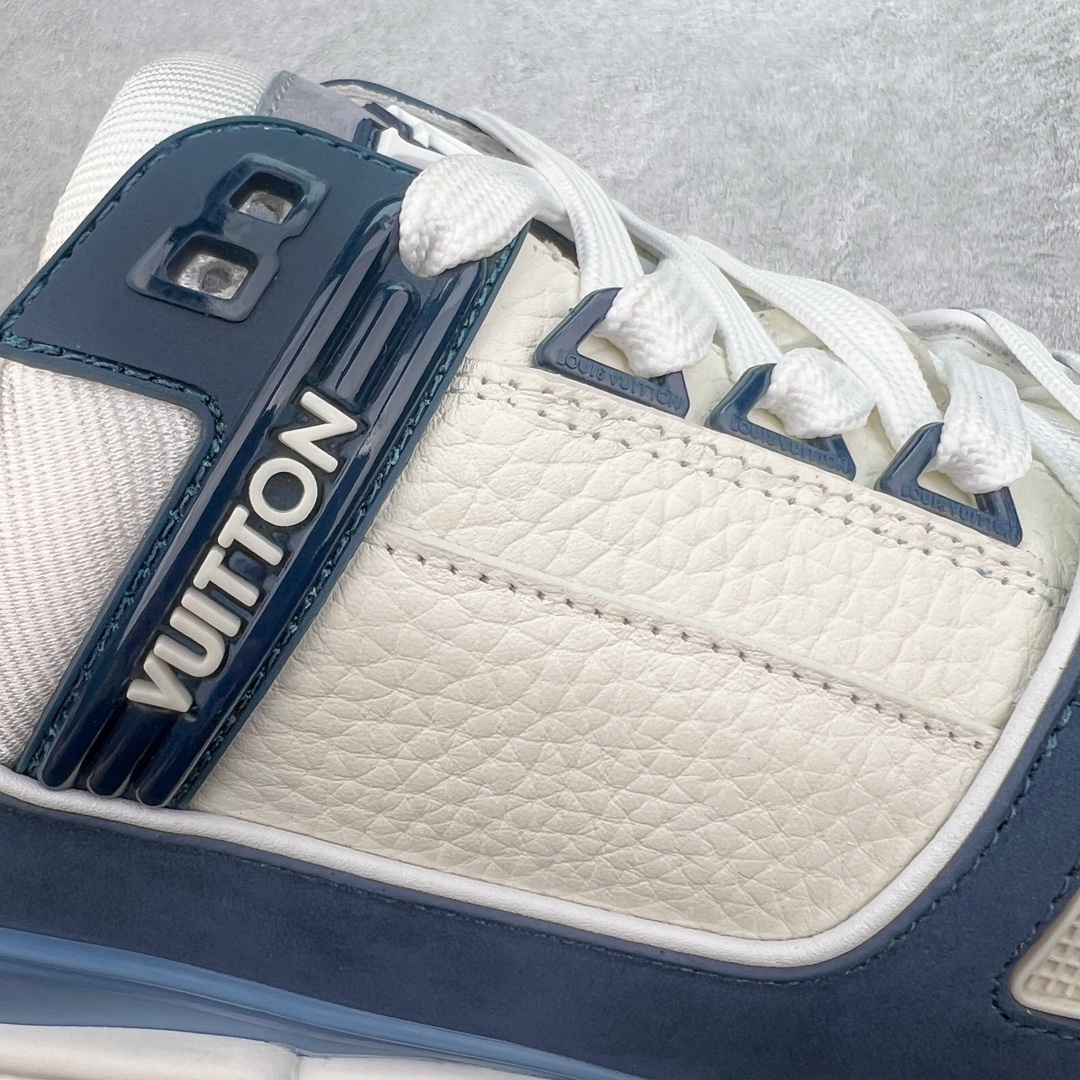 图片[14]-＃FS顶级特价 Louis Vuitton Trainer lv时装走秀运动鞋 实力大厂出品 平台专供 成熟的做工稳定的品控 完美鞋型超高的清洁度 零毛边线头瑕疵 全套原楦原纸版原鞋开模 全网最具灵魂的版型 正确原装黄色鞋盒 正确中底印花 鞋面印花3D高频深度立体 全鞋电脑针车 紧密相连 针距密度一致 环保乳胶注塑鞋垫 厚度脚感还原原版 皮面裁剪部位 统一油边封口工艺 原装橡胶大底含胶量大底组合零偏差 专柜全套包装 防尘袋 说明书 质保卡 男女鞋 尺码：35 36 37 38 39 40 41 42 43 44 45-选品中心