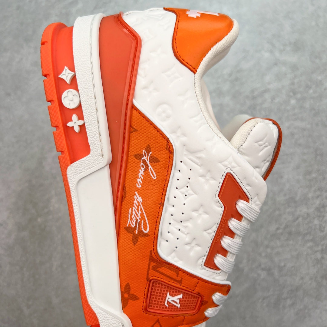 图片[6]-＃K纯原 Louis Vuitton Trainer lv时装走秀运动鞋 市场所有版本中综合最强的货品 GD实力大厂出品 全网最全配色更新最快 最成熟的做工稳定的品控 完美鞋型超高的清洁度 零毛边线头瑕疵 全套原楦原纸版原鞋开模 全网最具灵魂的版型 正确原装黄色鞋盒 正确中底印花 鞋面印花3D高频深度立体 全鞋电脑针车 紧密相连 针距密度一致 环保乳胶注塑鞋垫 厚度脚感还原原版 皮面裁剪部位 统一油边封口工艺 原装橡胶大底含胶量大底组合零偏差 专柜全套包装 防尘袋 说明书 质保卡 男女鞋 尺码：35 36 37 38 39 40 41 42 43 44 45-选品中心