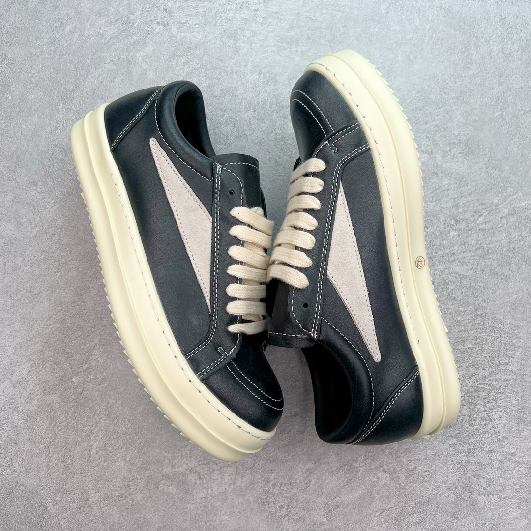 图片[3]-＃B版性价比 Rick Owens 瑞克·欧文斯 RO低帮布面时尚板鞋 一比一规格礼盒装 重达3斤以上 配有日文、英文 双语种配件卡片 细节诠释 一件不落 鞋盒三标 正面+底部都一一做到 虽然增加不了实质的成本 但是打磨产品的细节 再微小也会还原 尺码：35 36 37 38 39 40 41 42 43 44 45-选品中心