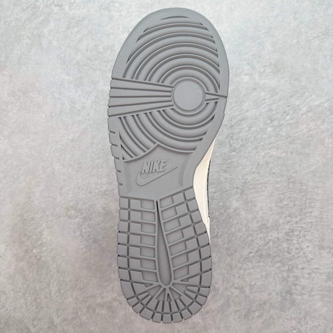 图片[9]-NK Dunk Low 定制配色 DQ1098-383 大厂出品 极力推荐 原装头层材料 独家版型蒸餾加工帶來的是更好的视觉和脚感体验大厂纯原品质出货 清洁度 电绣工艺 皮料切割干净无任何毛边 细节完美 尺码：36 36.5 37.5 38 38.5 39 40 40.5 41 42 42.5 43 44 44.5 45 46 47.5-选品中心