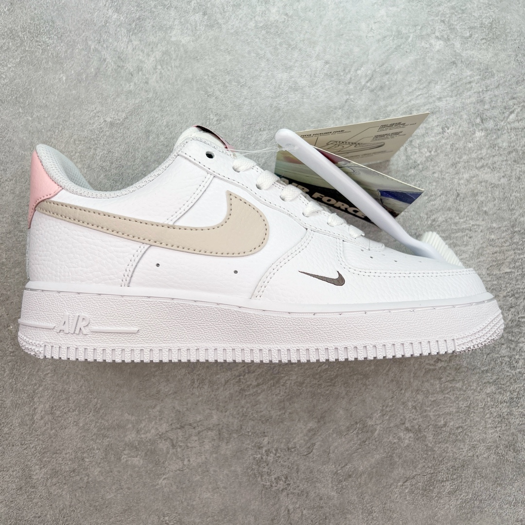 NK Air Force 1´07 Low 空军一号低帮百搭休闲运动板鞋HF9992-100 柔软、弹性十足的缓震性能和出色的中底设计 横跨复古与现代的外型结合 造就出风靡全球 三十多年的Force 1 直到今天还深受青睐 尺码：36 36.5 37.5 38 38.5 39 40 40.5 41 42 42.5 43 44 44.5 45-选品中心