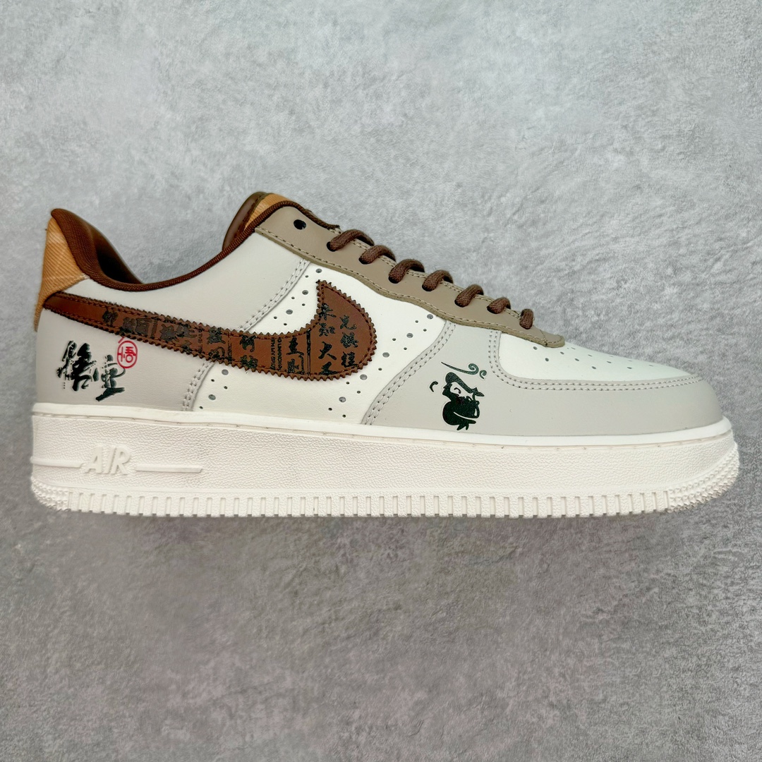 NK Air Force 1´07 Low 空军一号低帮百搭休闲运动板鞋 FV3702-122 柔软、弹性十足的缓震性能和出色的中底设计 横跨复古与现代的外型结合 造就出风靡全球 三十多年的Force 1 直到今天还深受青睐 尺码:36 36.5 37.5 38 38.5 39 40 40.5 41 42 42.5 43 44 44.5 45-选品中心