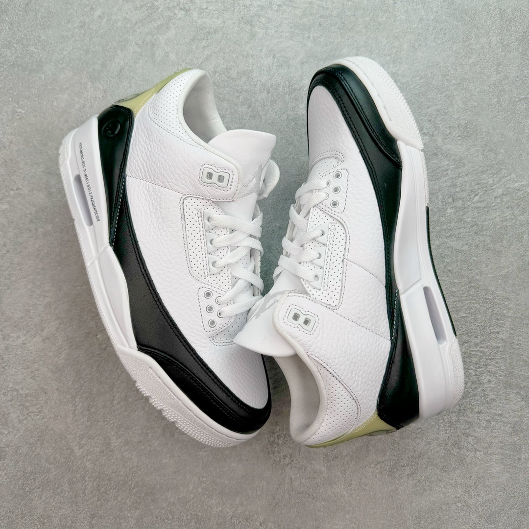 图片[3]-＃QD纯原 Fragment Design x Air Jordan AJ3 Retro 藤原浩闪电联名 DA3595-100 圈内最强三代系列 匠心打造 开发时长超过半年 目前可过各类鉴定或无法鉴定 裸鞋随便操作 全套原纸板楦头开发 原厂大底磨具加持立体防滑纹理 原装可视Air Sole气垫 原汁原味最完美的三代版型 唯一正确鞋头趴度弧度高度鞋身腰线 原厂TPU彩虹扎染后跟饰片 正确内里反口里网布 皮料菱角分明不变形无多余毛边 广东原厂zp同批次手工大底描漆拉丝 市场唯一原厂鞋扣模具 原厂织唛标 原厂飞人电绣工艺 尾指中部跳三针 独家绑鞋带手法 印刷中底布 四线拉帮 米色美纹纸贴合固定 进口港宝加持 后跟自然饱满 全鞋荧光划线卡点 追求极致完美 每一双都是工艺品 多重QC质检 超越公司货的品控标准 实实在在的免检产品 尺码：40.5 41 42 42.5 43 44 44.5 45 45.5 46 47.5 48.5-选品中心
