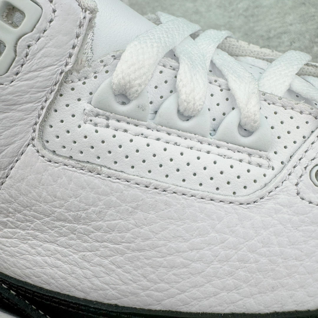 图片[19]-＃QD纯原 Fragment Design x Air Jordan AJ3 Retro 藤原浩闪电联名 DA3595-100 圈内最强三代系列 匠心打造 开发时长超过半年 目前可过各类鉴定或无法鉴定 裸鞋随便操作 全套原纸板楦头开发 原厂大底磨具加持立体防滑纹理 原装可视Air Sole气垫 原汁原味最完美的三代版型 唯一正确鞋头趴度弧度高度鞋身腰线 原厂TPU彩虹扎染后跟饰片 正确内里反口里网布 皮料菱角分明不变形无多余毛边 广东原厂zp同批次手工大底描漆拉丝 市场唯一原厂鞋扣模具 原厂织唛标 原厂飞人电绣工艺 尾指中部跳三针 独家绑鞋带手法 印刷中底布 四线拉帮 米色美纹纸贴合固定 进口港宝加持 后跟自然饱满 全鞋荧光划线卡点 追求极致完美 每一双都是工艺品 多重QC质检 超越公司货的品控标准 实实在在的免检产品 尺码：40.5 41 42 42.5 43 44 44.5 45 45.5 46 47.5 48.5-选品中心