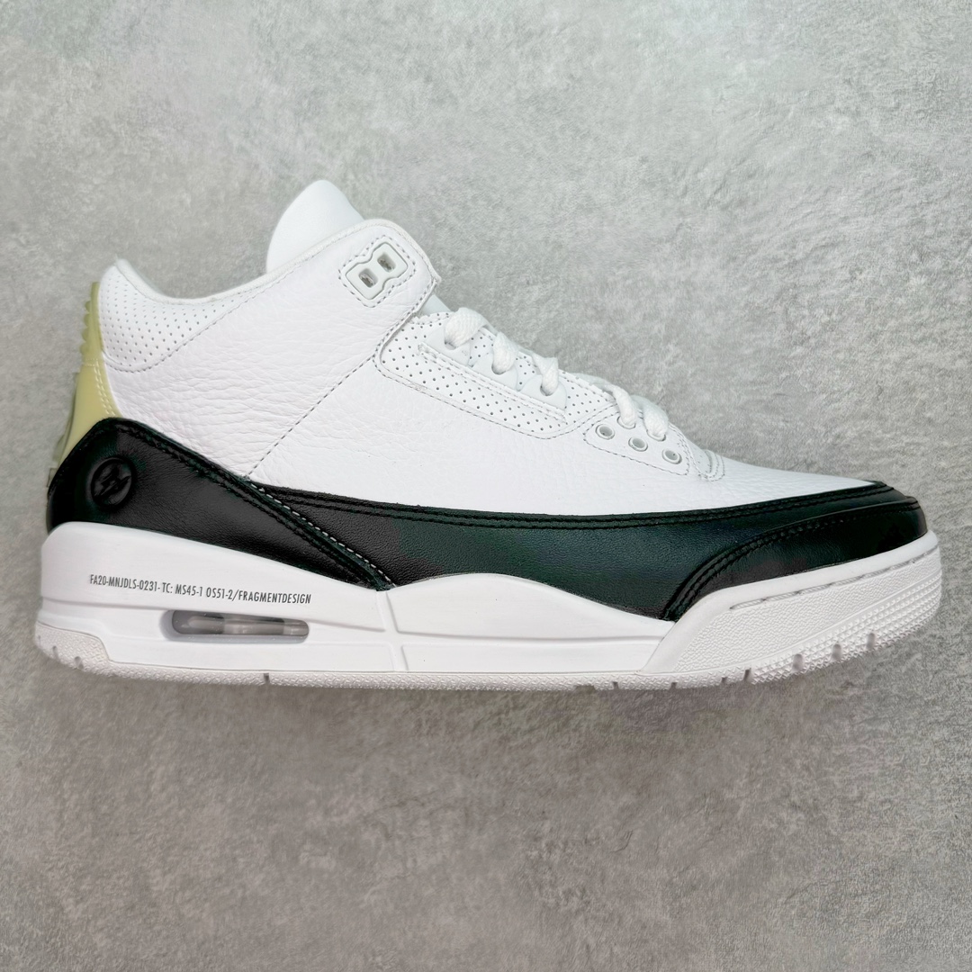 ＃QD纯原 Fragment Design x Air Jordan AJ3 Retro 藤原浩闪电联名 DA3595-100 圈内最强三代系列 匠心打造 开发时长超过半年 目前可过各类鉴定或无法鉴定 裸鞋随便操作 全套原纸板楦头开发 原厂大底磨具加持立体防滑纹理 原装可视Air Sole气垫 原汁原味最完美的三代版型 唯一正确鞋头趴度弧度高度鞋身腰线 原厂TPU彩虹扎染后跟饰片 正确内里反口里网布 皮料菱角分明不变形无多余毛边 广东原厂zp同批次手工大底描漆拉丝 市场唯一原厂鞋扣模具 原厂织唛标 原厂飞人电绣工艺 尾指中部跳三针 独家绑鞋带手法 印刷中底布 四线拉帮 米色美纹纸贴合固定 进口港宝加持 后跟自然饱满 全鞋荧光划线卡点 追求极致完美 每一双都是工艺品 多重QC质检 超越公司货的品控标准 实实在在的免检产品 尺码：40.5 41 42 42.5 43 44 44.5 45 45.5 46 47.5 48.5-选品中心