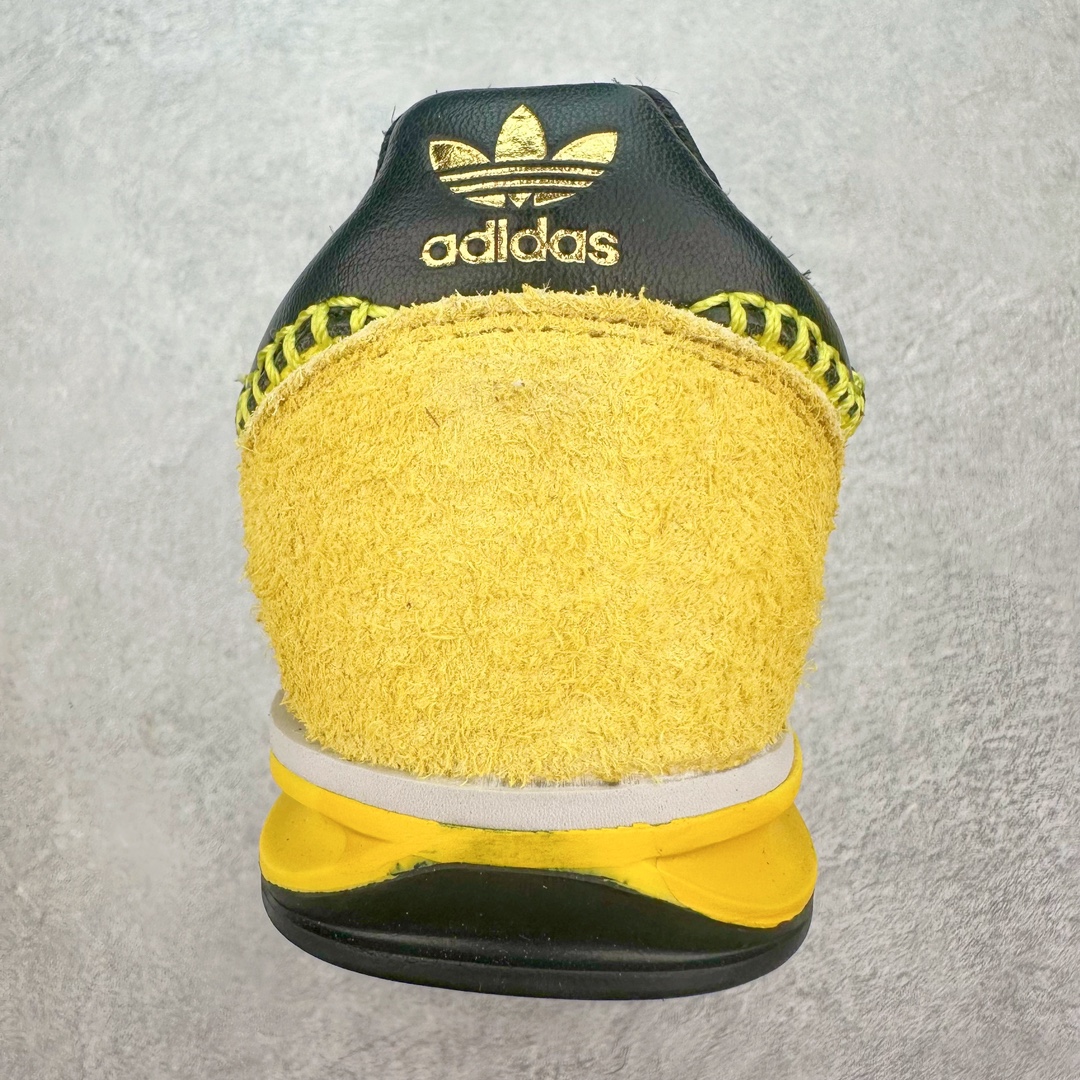图片[8]-Wales Bonner X adidas Originals SL76 联名黄色 IH9906 Wales Bonner 与 adidas Originals 的联乘系列再次掀起时尚热潮，而其中的 SL76 鞋款更是成为了焦点。相比无鞋盖的Samba，SL76更能俘获我的青睐 这款鞋不仅是对1972年慕尼黑奥运会上经典跑鞋SL72的致敬，更是将怀旧风情与现代设计完美融合。修长的鞋型、针织网层鞋身与绒面板料的交汇，都展现了其精湛的工艺与独特品味。皮革材质的标志三条杠点缀与中底一抹白色腰线，更是为其增添了几分复古奢华的气息。D形环扣的巧妙设计，为鞋带增添了趣味性，同时也提升了鞋款的实用性。鞋底采用EVA材质，不仅增加了鞋款的高度，还提供了更好的缓震性能。齿纹橡胶外底则保证了鞋款的抓地力和耐磨性，让穿着者在运动时更加稳定、安全。尺码：36 36.5 37.5 38 38.5 39 40 40.5 41 42 42.5 43 44 44.5 45-选品中心