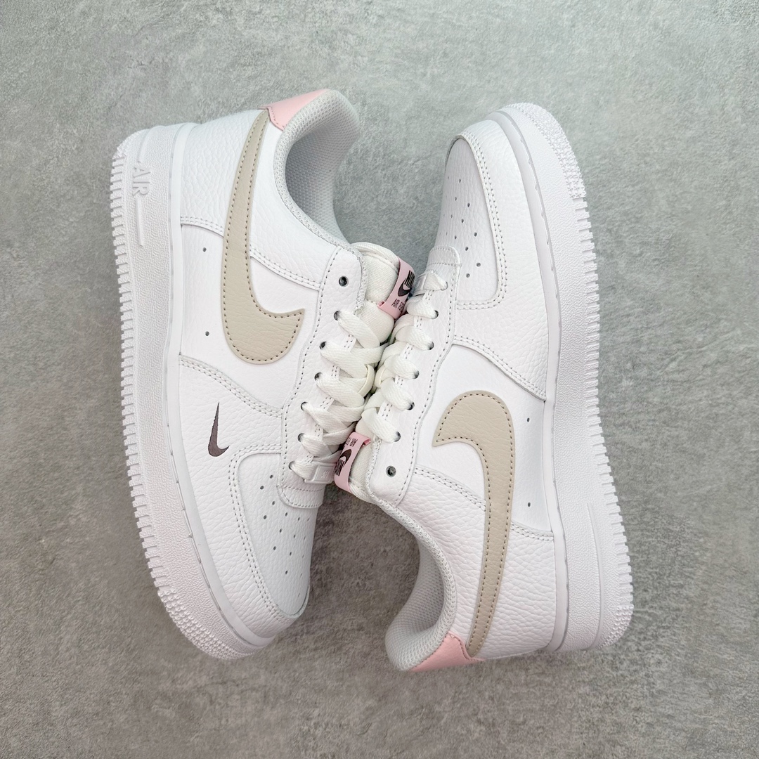 图片[3]-NK Air Force 1´07 Low 空军一号低帮百搭休闲运动板鞋HF9992-100 柔软、弹性十足的缓震性能和出色的中底设计 横跨复古与现代的外型结合 造就出风靡全球 三十多年的Force 1 直到今天还深受青睐 尺码：36 36.5 37.5 38 38.5 39 40 40.5 41 42 42.5 43 44 44.5 45-选品中心