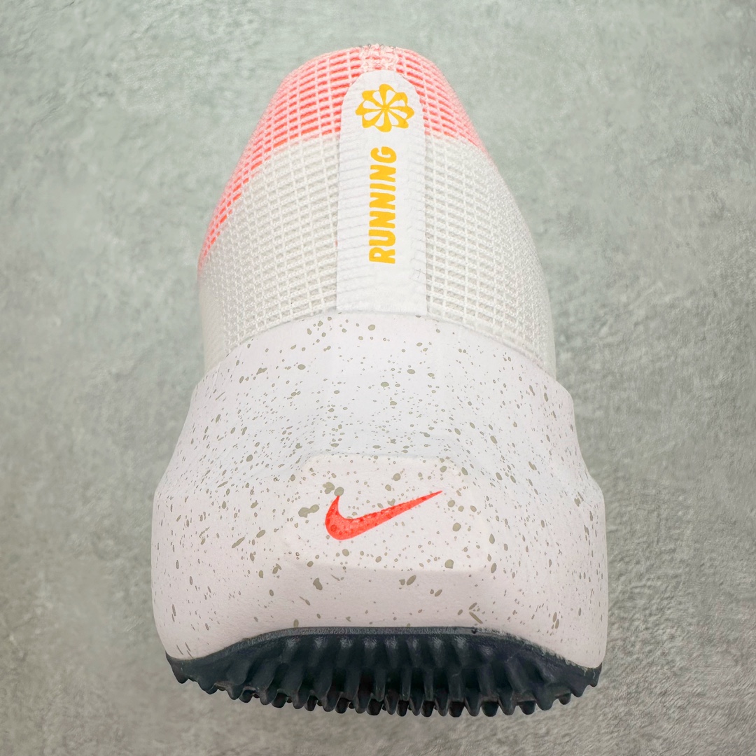 图片[8]-＃特价福利 NK Zoom Fly 5 飞行5代马拉松系列低帮透气休闲运动慢跑鞋 NK旗下跑鞋阵容持续迎来新成员 今回正式登场的鞋型为 Zoom Fly 5 全鞋大量采用回收材料制成 鞋面搭载创新 Flyknit 技术打造的编织网眼 同时考量了舒适、性能与可持续性 采用大型 ZoomX 中底与 Swoosh 徽标注入等变化 鞋侧还有「Push Limits + Break Barriers」字样叙述 尺码：36 36.5 37.5 38 38.5 39 40 40.5 41 42 42.5 43 44 44.5 45-选品中心