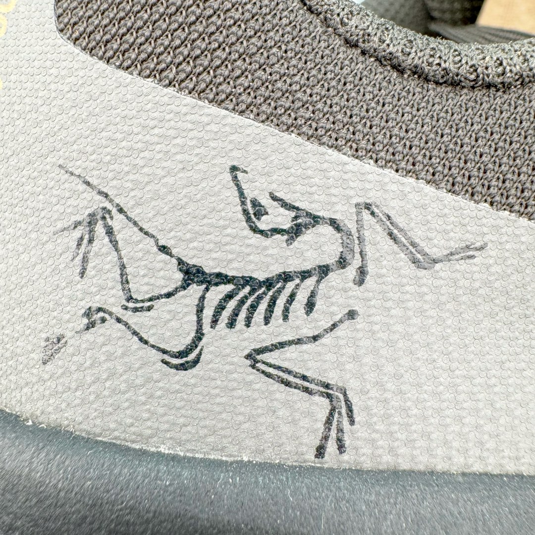 图片[19]-＃TZD特供 Arcteryx Norvan LD 3 Gore-Tex 始祖鸟系列长距离越野登山徒步户外防水多功能运动跑鞋 台州原厂独家原底面配置 全套原厂生产指令加持 原厂特供Vibram外底 防水弹力尼龙布 外层热压TPU鞋面 随意纵横 内外盒标包装纸鞋带配件均同步公司 完美拉帮中底带钢印 仅服务市场百分之五高端客户 公司一样的东西 放心开冲 外贸 零售 裸鞋 渠道货 随意操作 承诺半个月内开胶直接换新 尺码同步官方：39.5 40 40.5 41 42 42.5 43 44 44.5 45-选品中心