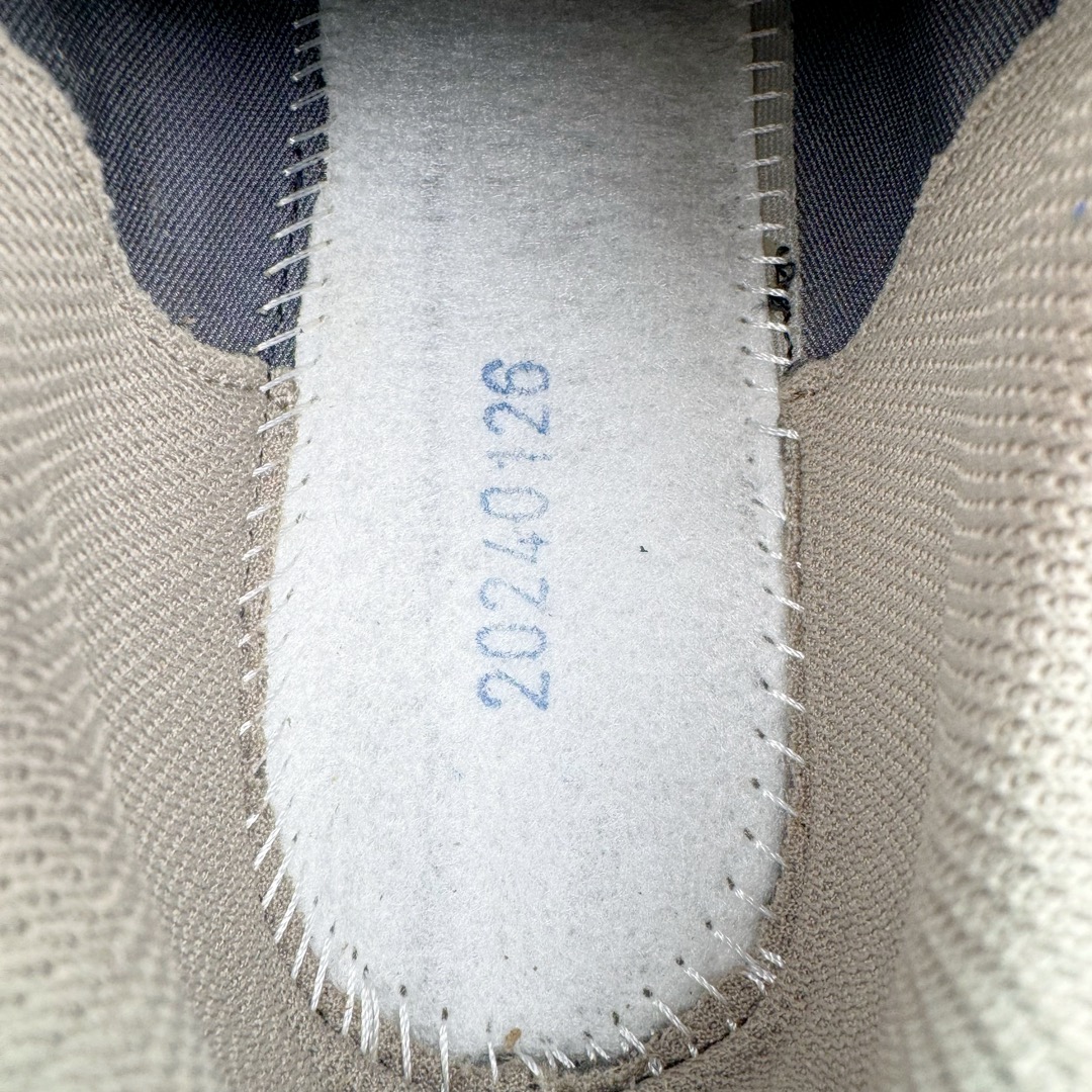 图片[10]-＃TZD特供 Arcteryx Norvan LD 3 Gore-Tex 始祖鸟系列长距离越野登山徒步户外防水多功能运动跑鞋 台州原厂独家原底面配置 全套原厂生产指令加持 原厂特供Vibram外底 防水弹力尼龙布 外层热压TPU鞋面 随意纵横 内外盒标包装纸鞋带配件均同步公司 完美拉帮中底带钢印 仅服务市场百分之五高端客户 公司一样的东西 放心开冲 外贸 零售 裸鞋 渠道货 随意操作 承诺半个月内开胶直接换新 尺码同步官方：39.5 40 40.5 41 42 42.5 43 44 44.5 45-选品中心