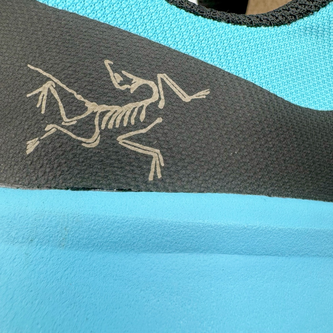 图片[15]-＃TZD特供 Arcteryx Norvan LD 3 Gore-Tex 始祖鸟系列长距离越野登山徒步户外防水多功能运动跑鞋 台州原厂独家原底面配置 全套原厂生产指令加持 原厂特供Vibram外底 防水弹力尼龙布 外层热压TPU鞋面 随意纵横 内外盒标包装纸鞋带配件均同步公司 完美拉帮中底带钢印 仅服务市场百分之五高端客户 公司一样的东西 放心开冲 外贸 零售 裸鞋 渠道货 随意操作 承诺半个月内开胶直接换新 尺码同步官方：39.5 40 40.5 41 42 42.5 43 44 44.5 45-选品中心