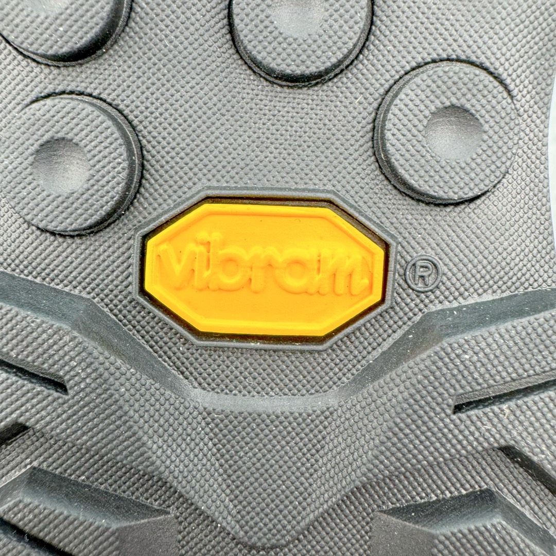 图片[20]-＃TZD特供 Arcteryx Konseal Lt 始祖鸟系列长距离越野登山徒步户外防水多功能运动跑鞋 台州原厂独家原底面配置 全套原厂生产指令加持 原厂特供Vibram外底 防水弹力尼龙布 外层热压TPU鞋面 随意纵横 内外盒标包装纸鞋带配件均同步公司 完美拉帮中底带钢印 仅服务市场百分之五高端客户 公司一样的东西 放心开冲 外贸 零售 裸鞋 渠道货 随意操作 承诺半个月内开胶直接换新 尺码同步官方：39.5 40 40.5 41 42 42.5 43 44 44.5 45-选品中心